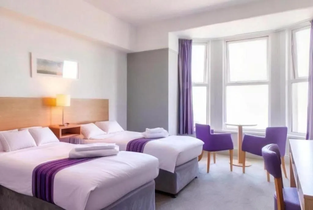 Bedroom, Bed in The Beresford Hotel