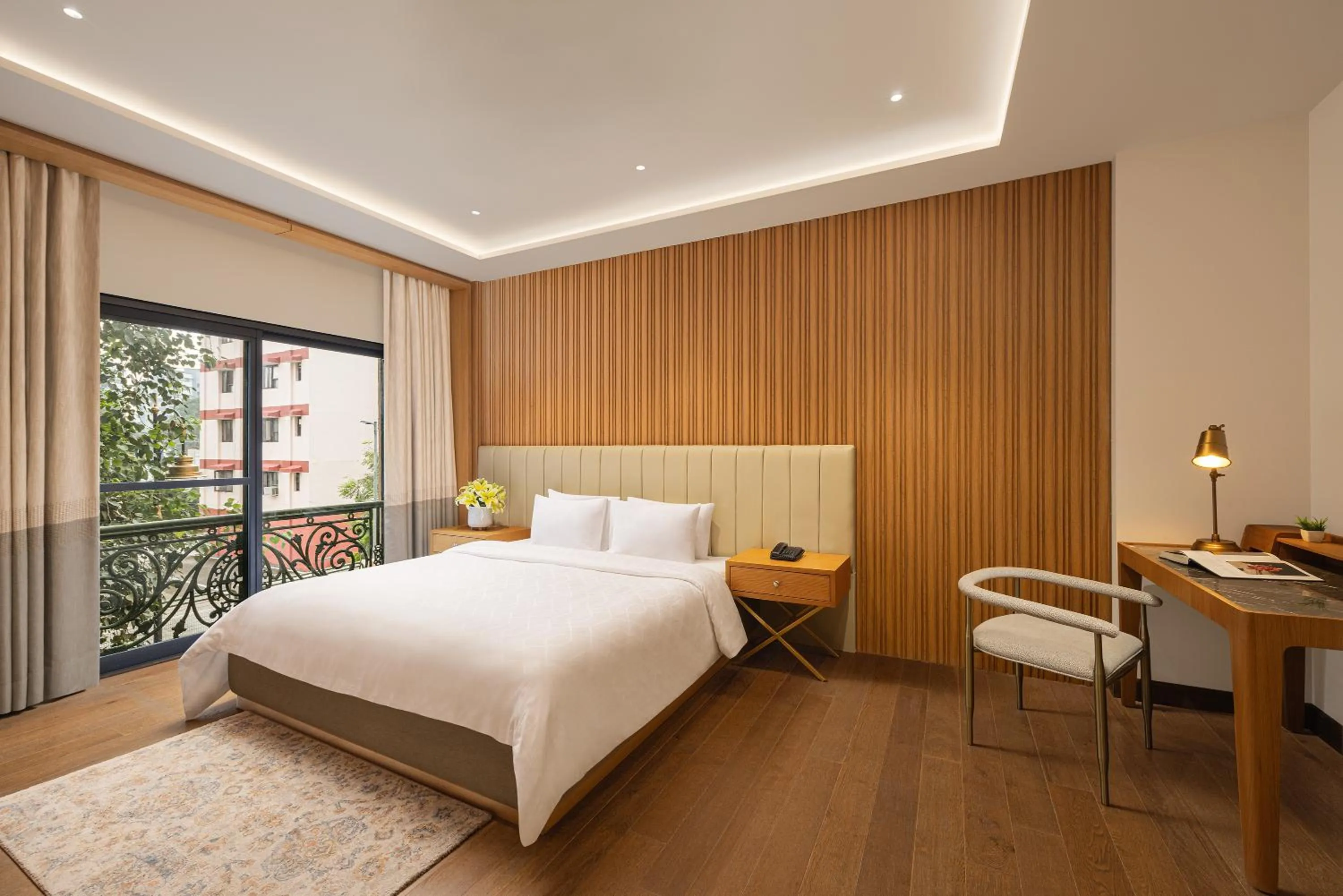 View (from property/room), Bed in Ginger Delhi, Chanakyapuri