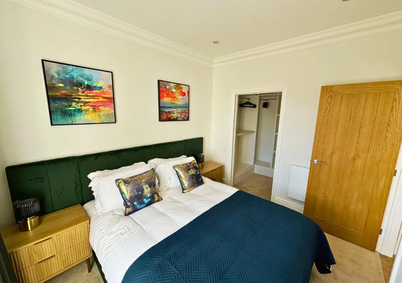 Bedroom, Bed in Charles Hope Salisbury Centre