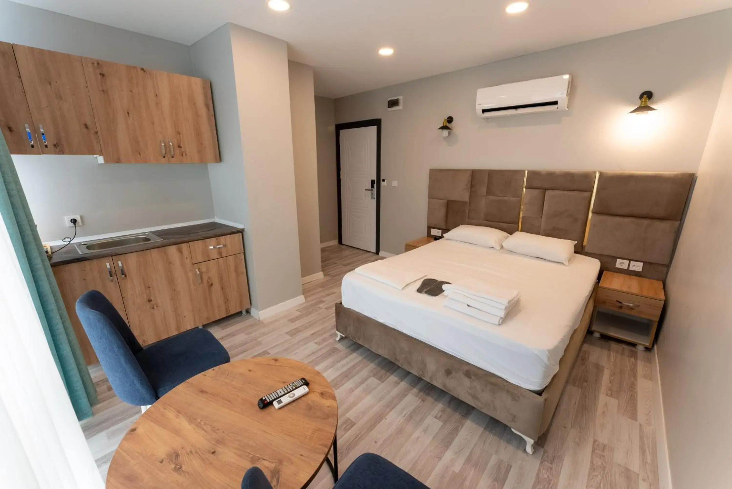 Lacasa Royal Hotel Lacasa Royal Hotel