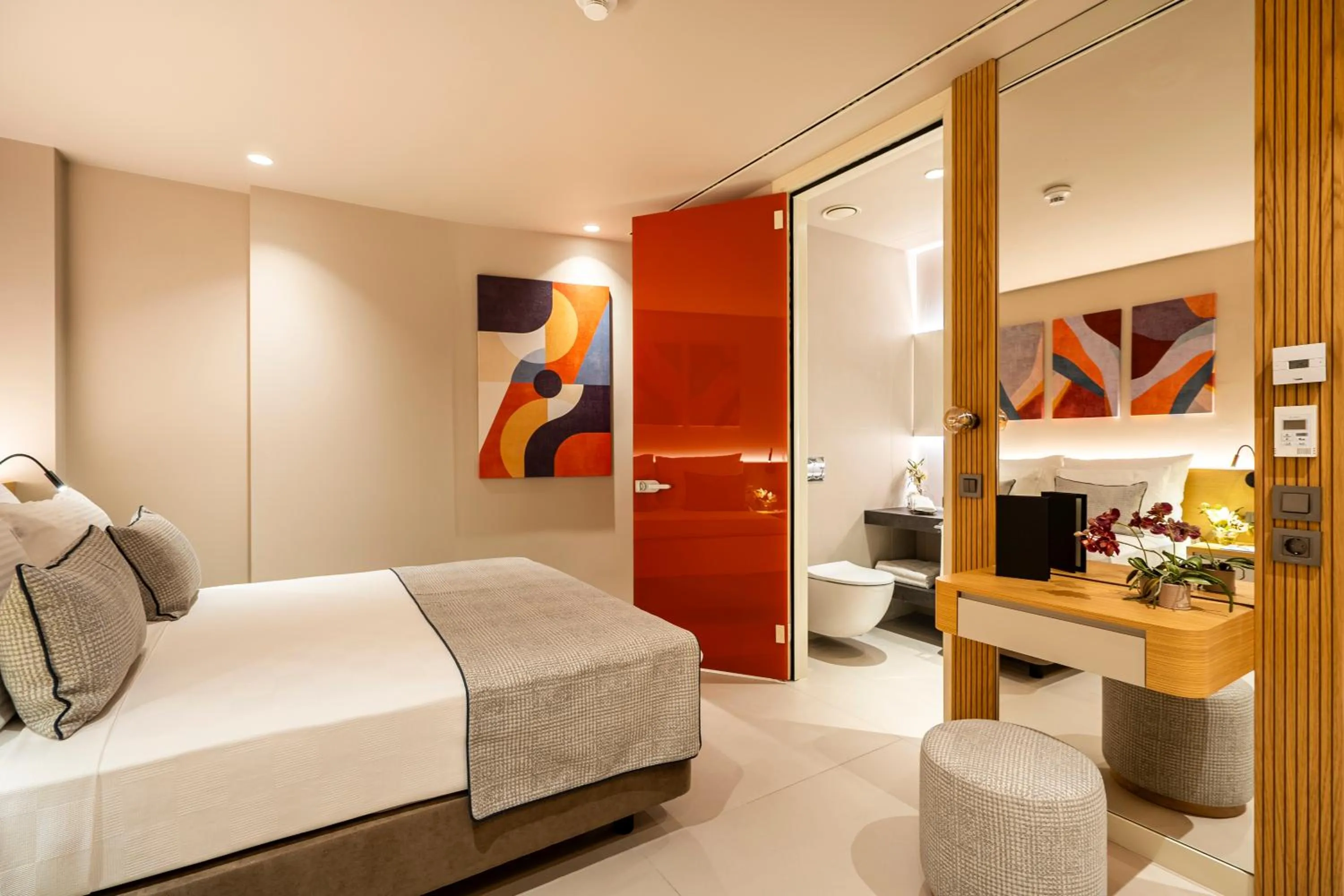 Bedroom, Bed in ERK Hotel