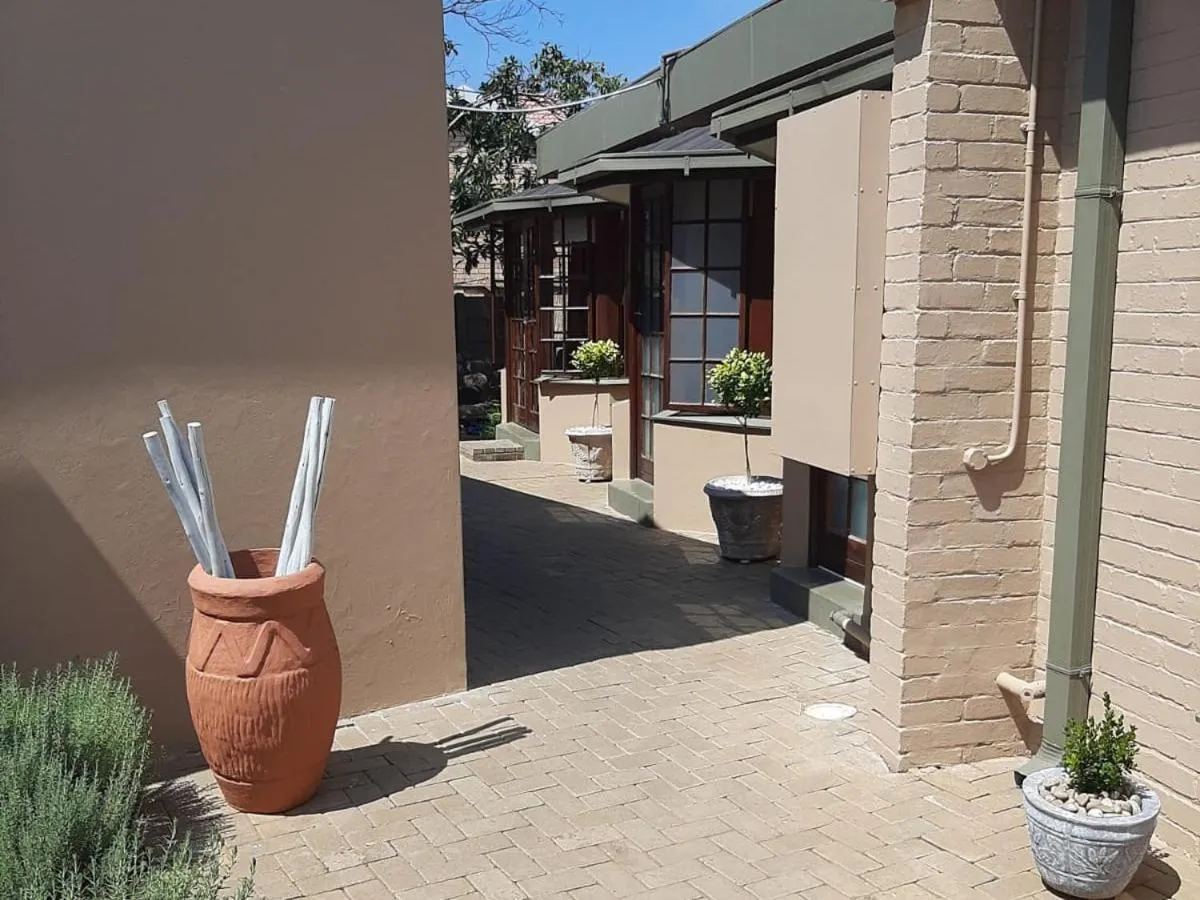 Property building in Wi Villa Lê Guest House