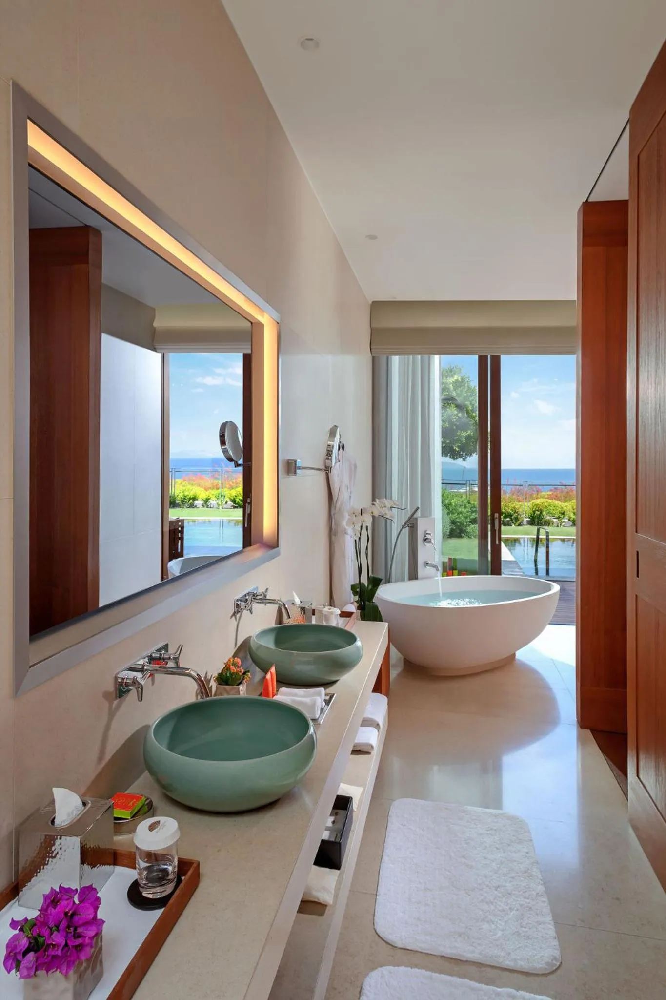 Bathroom in Mandarin Oriental, Bodrum
