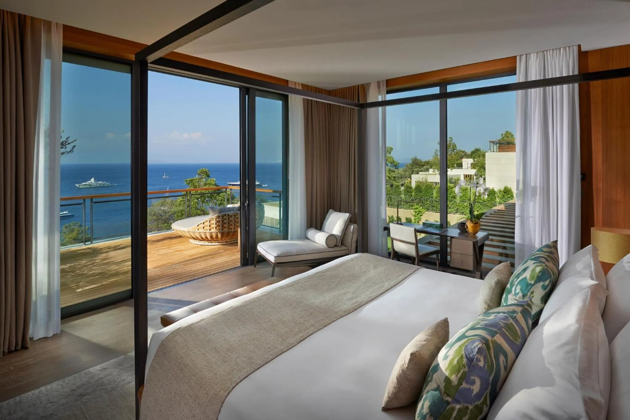 Bedroom, Bed in Mandarin Oriental, Bodrum
