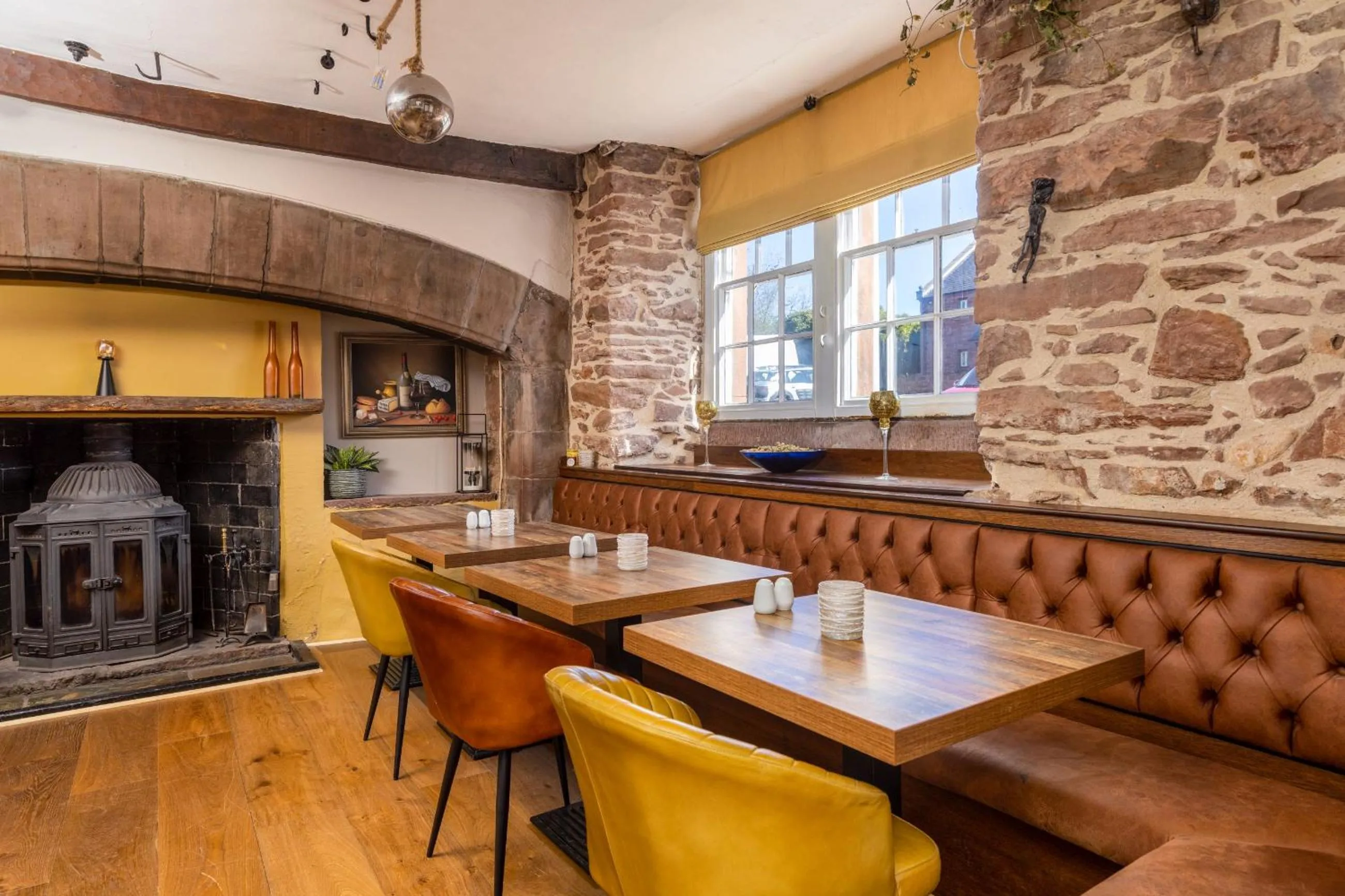 Lounge or bar in Gosforth Hall Inn