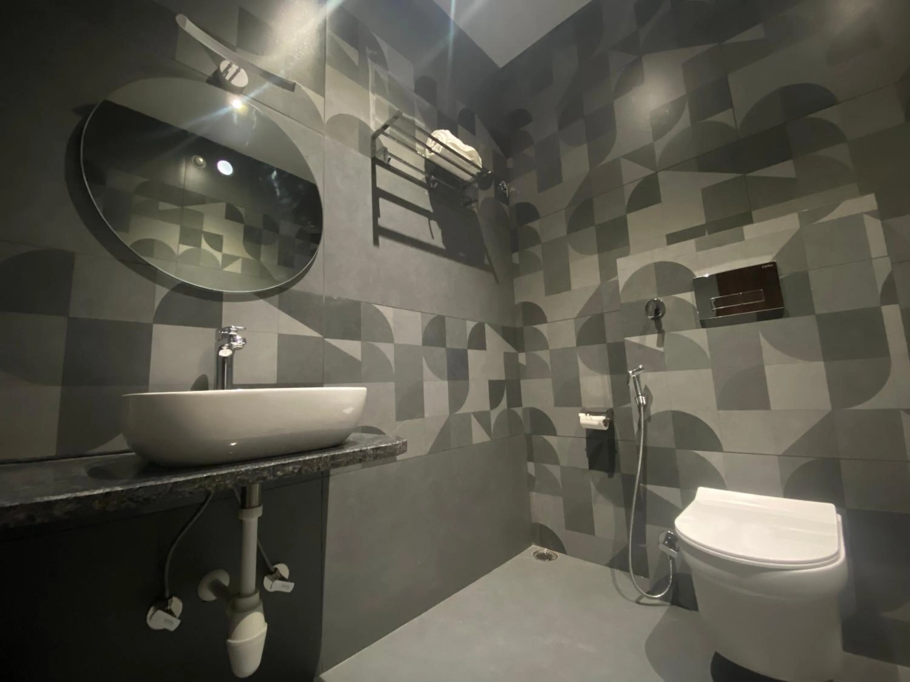 Toilet in Yashvrinda