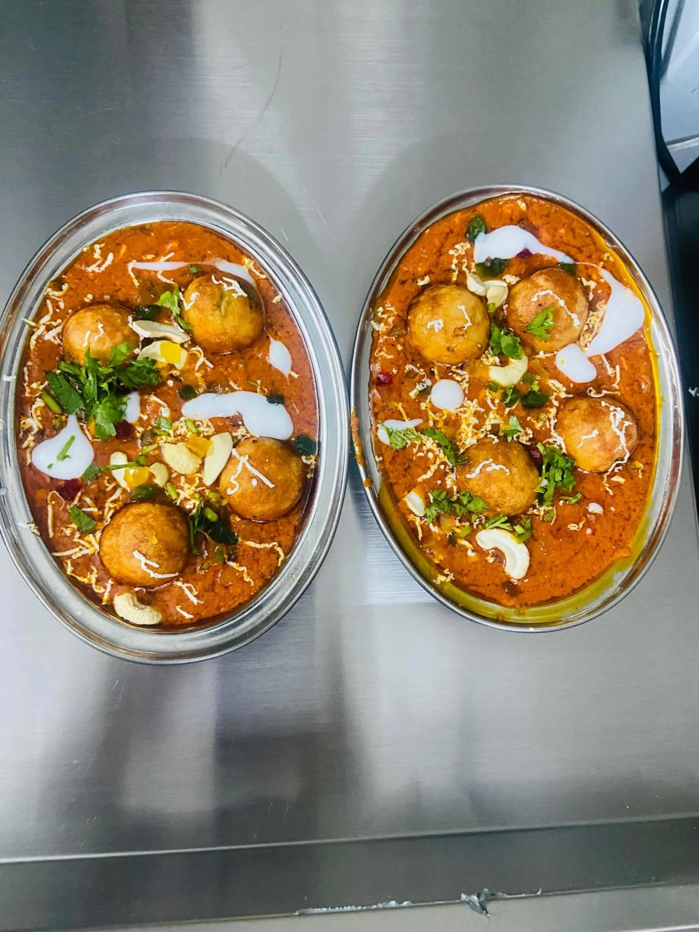 Restaurant/places to eat in Yashvrinda