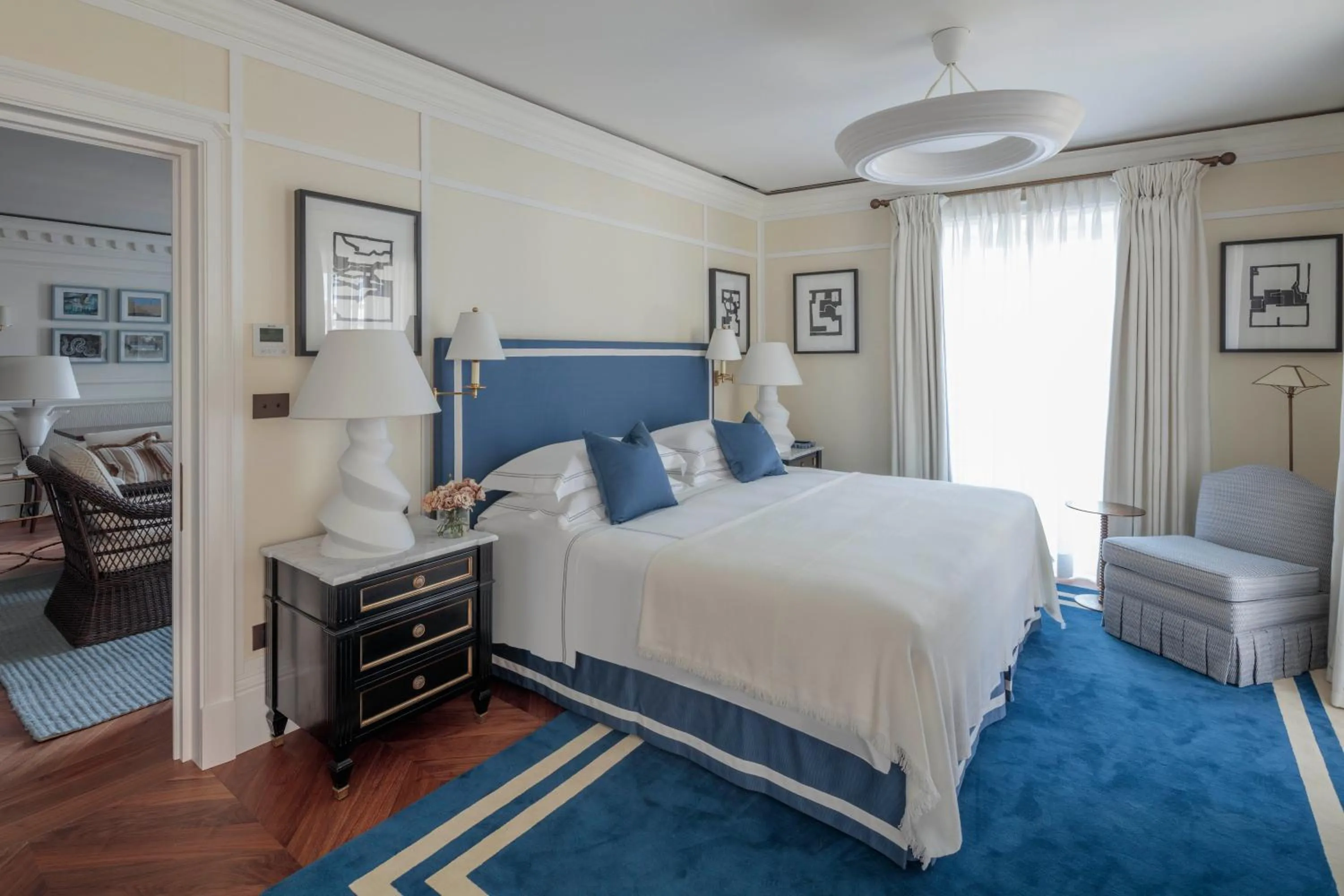 Bed in Rocco Forte House Via Manzoni Milan