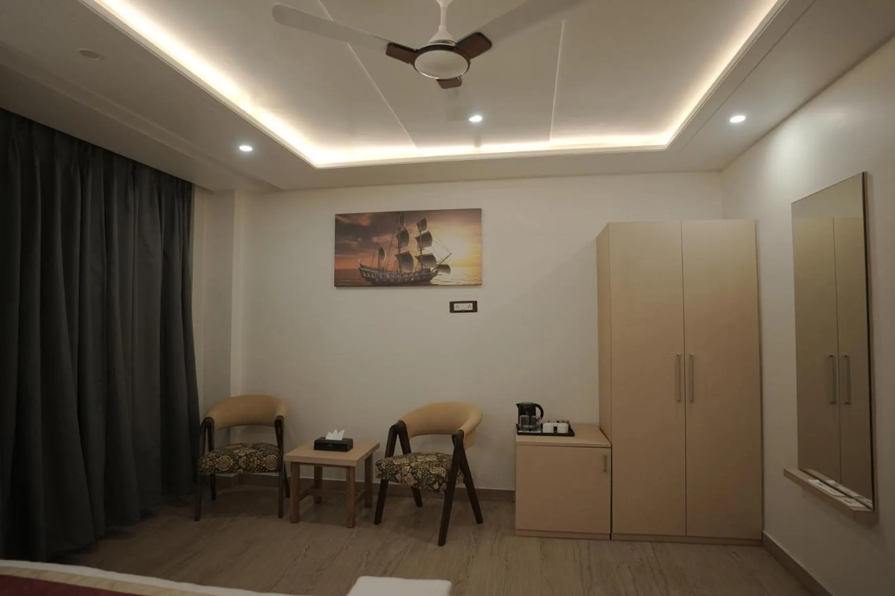 Photo of the whole room in Madina Hotel