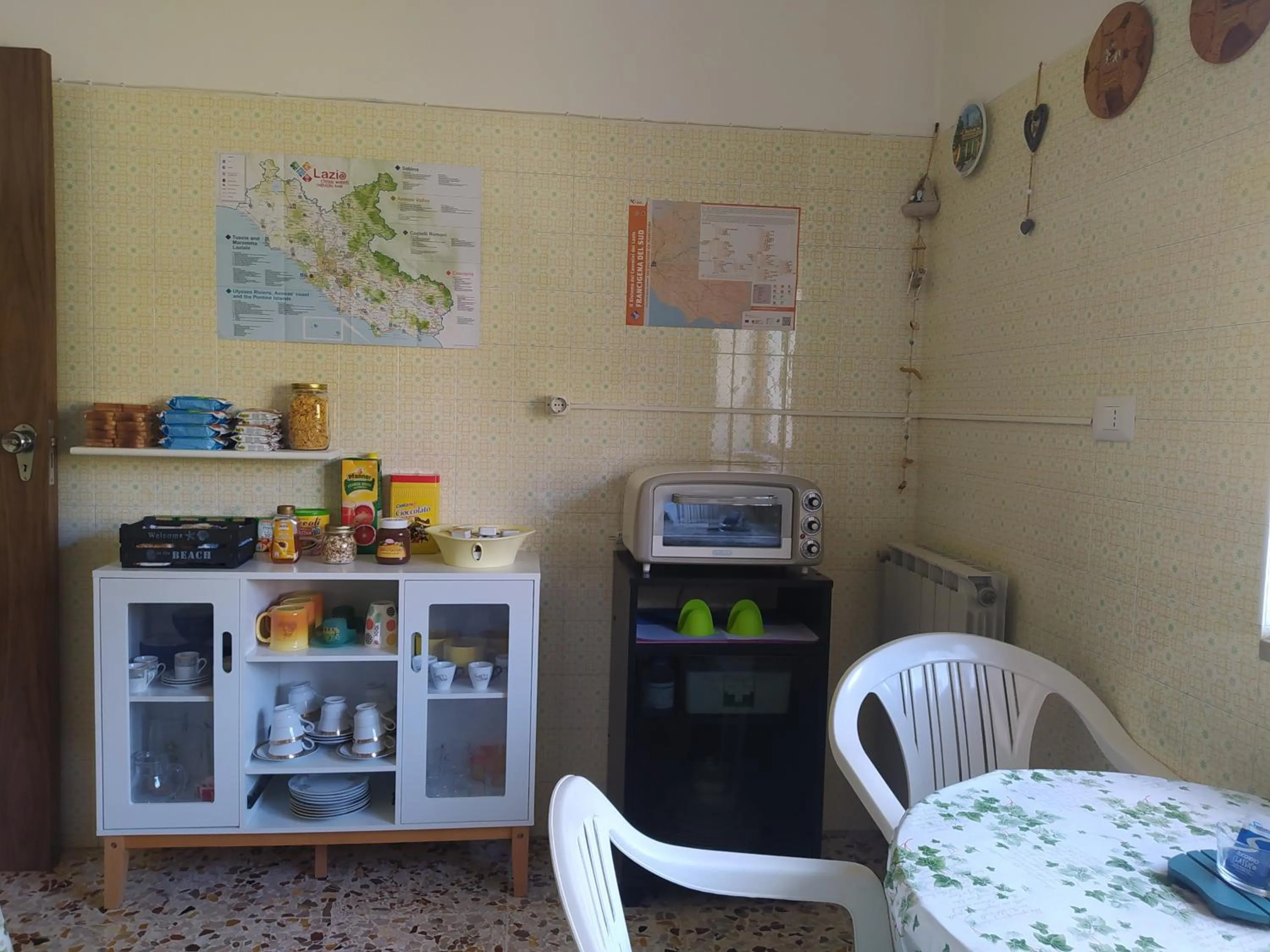 Breakfast in Camere "Riviera di Ulisse"