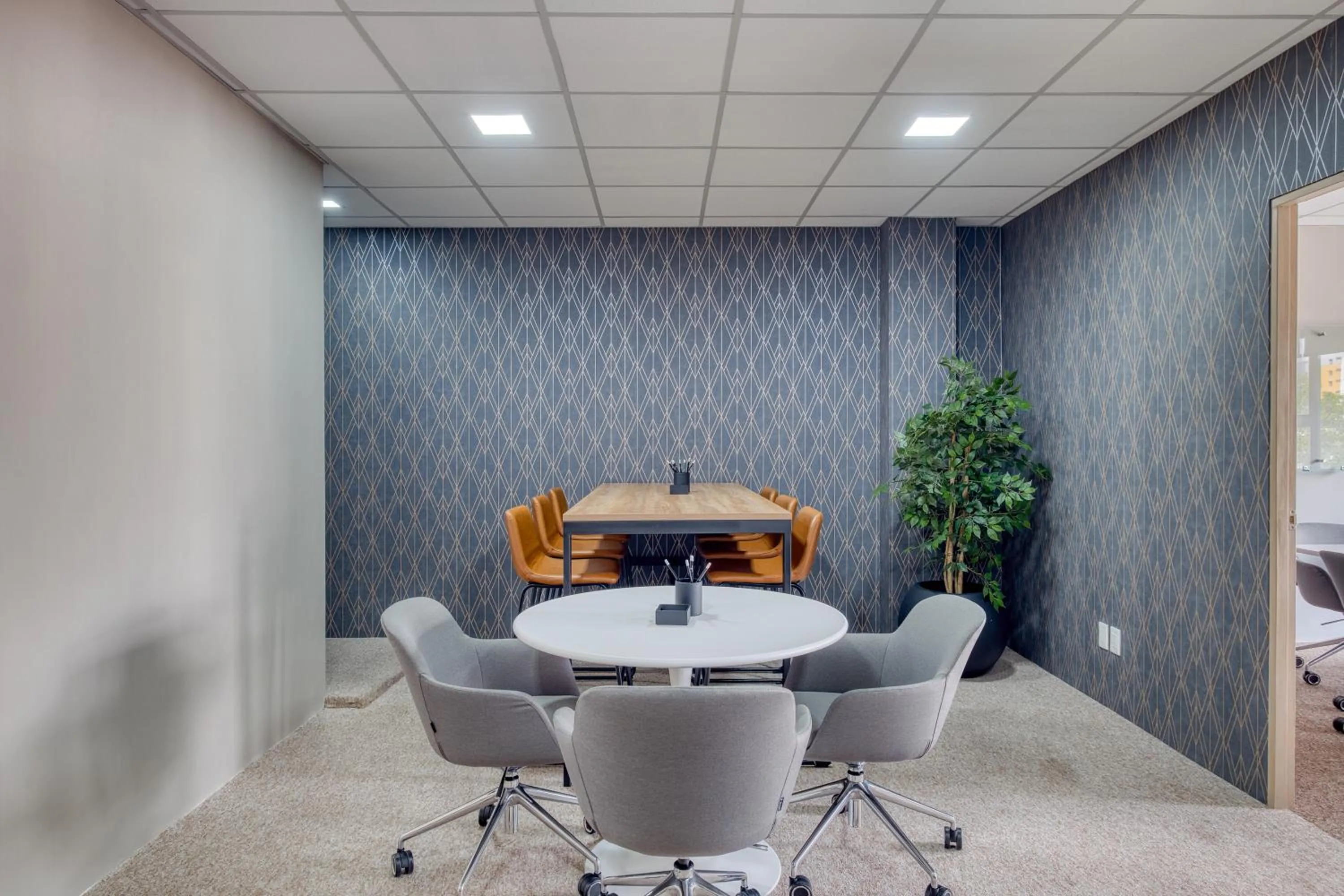 Meeting/conference room in District Polanco by Lumina