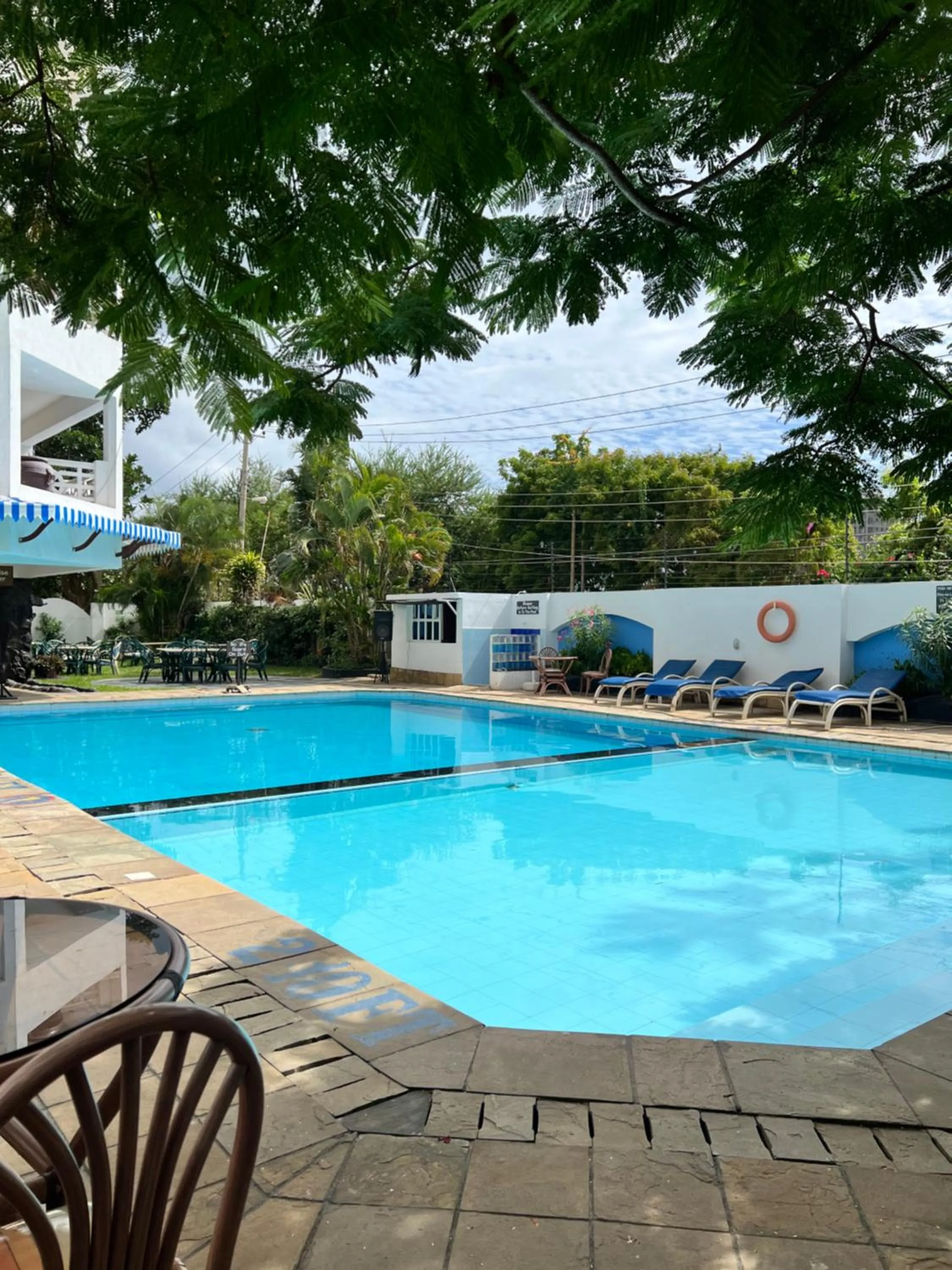 Swimming pool in Sunrise Apartments