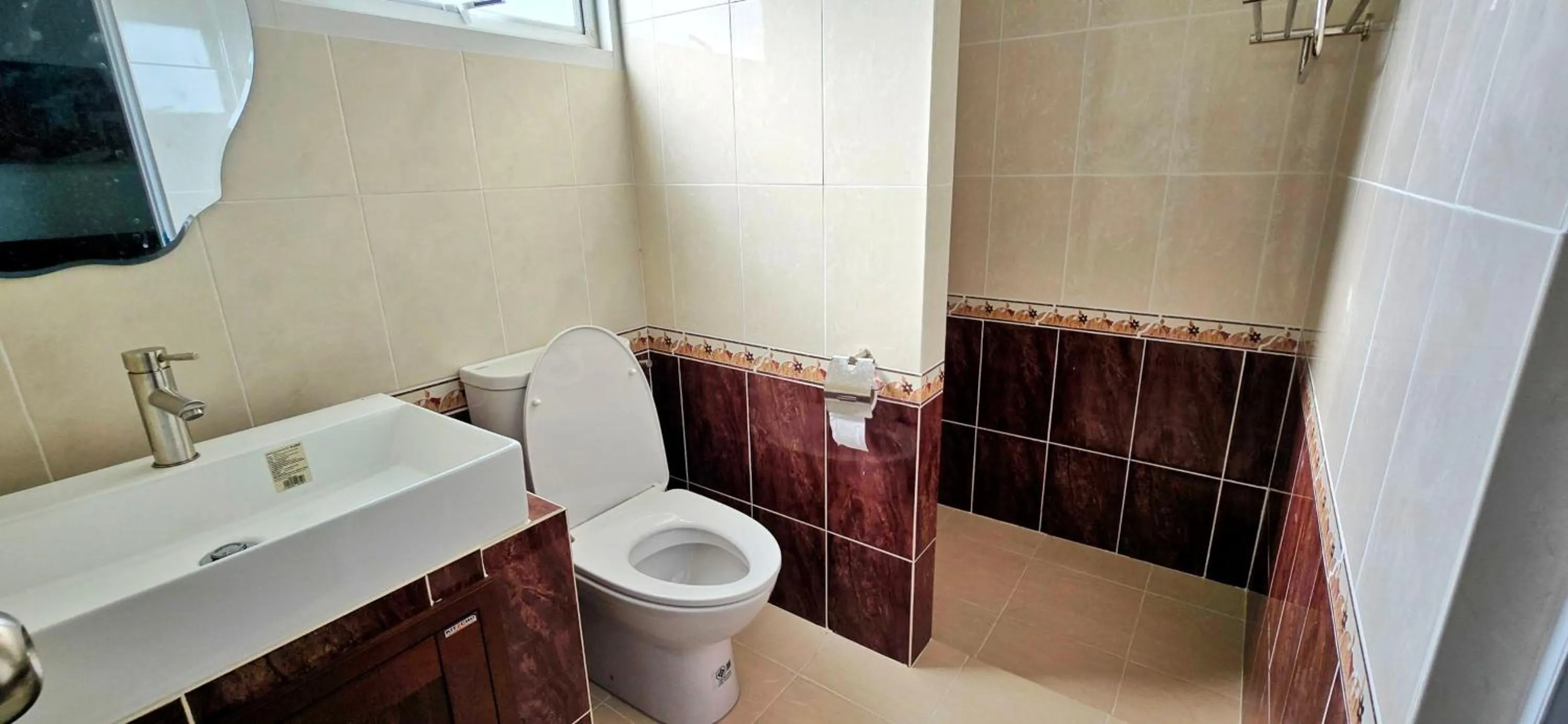 Bathroom in Tiny Island Lake Lodge