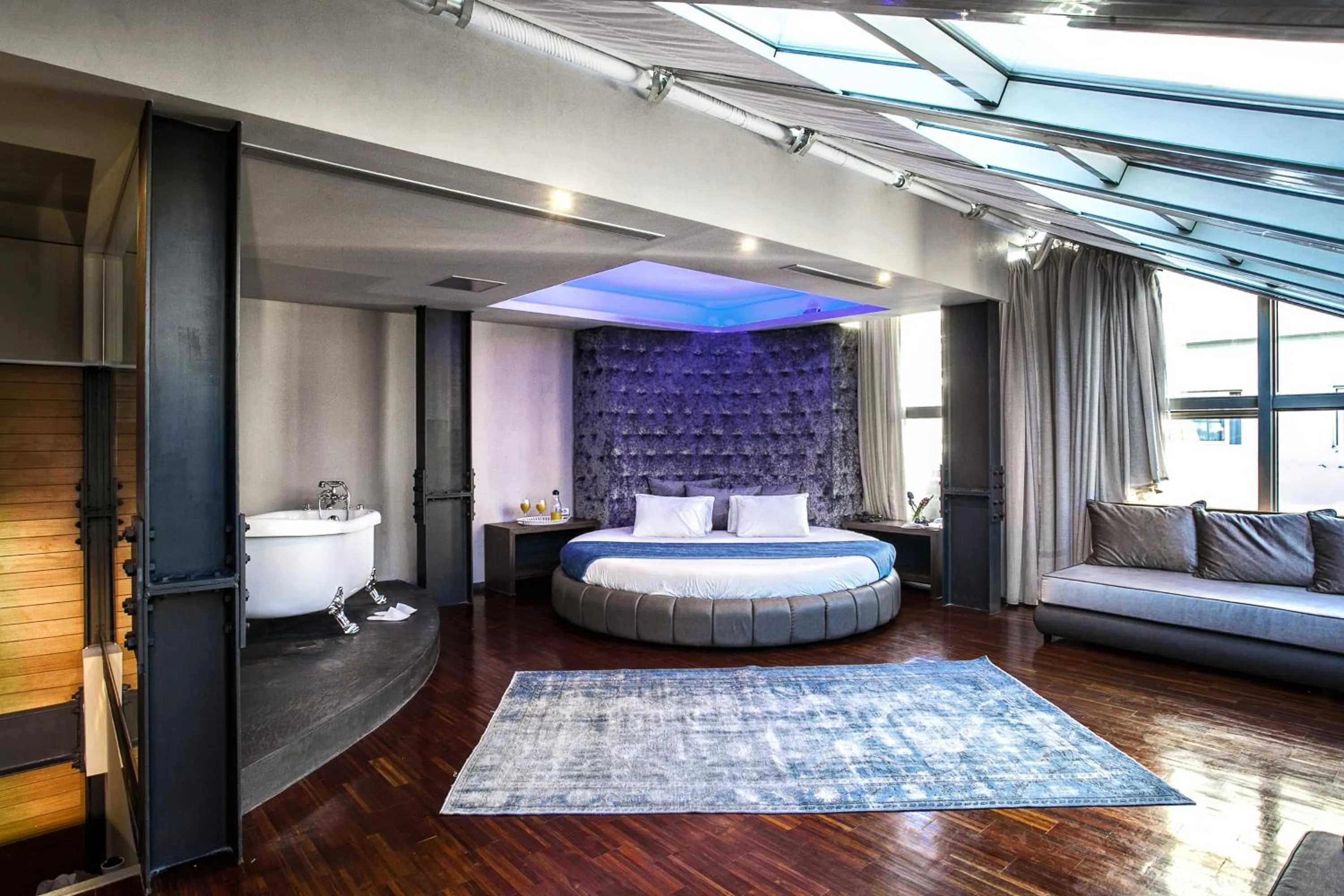 Bedroom, Bed in Diamond Suites, Philian Hotels and Resorts