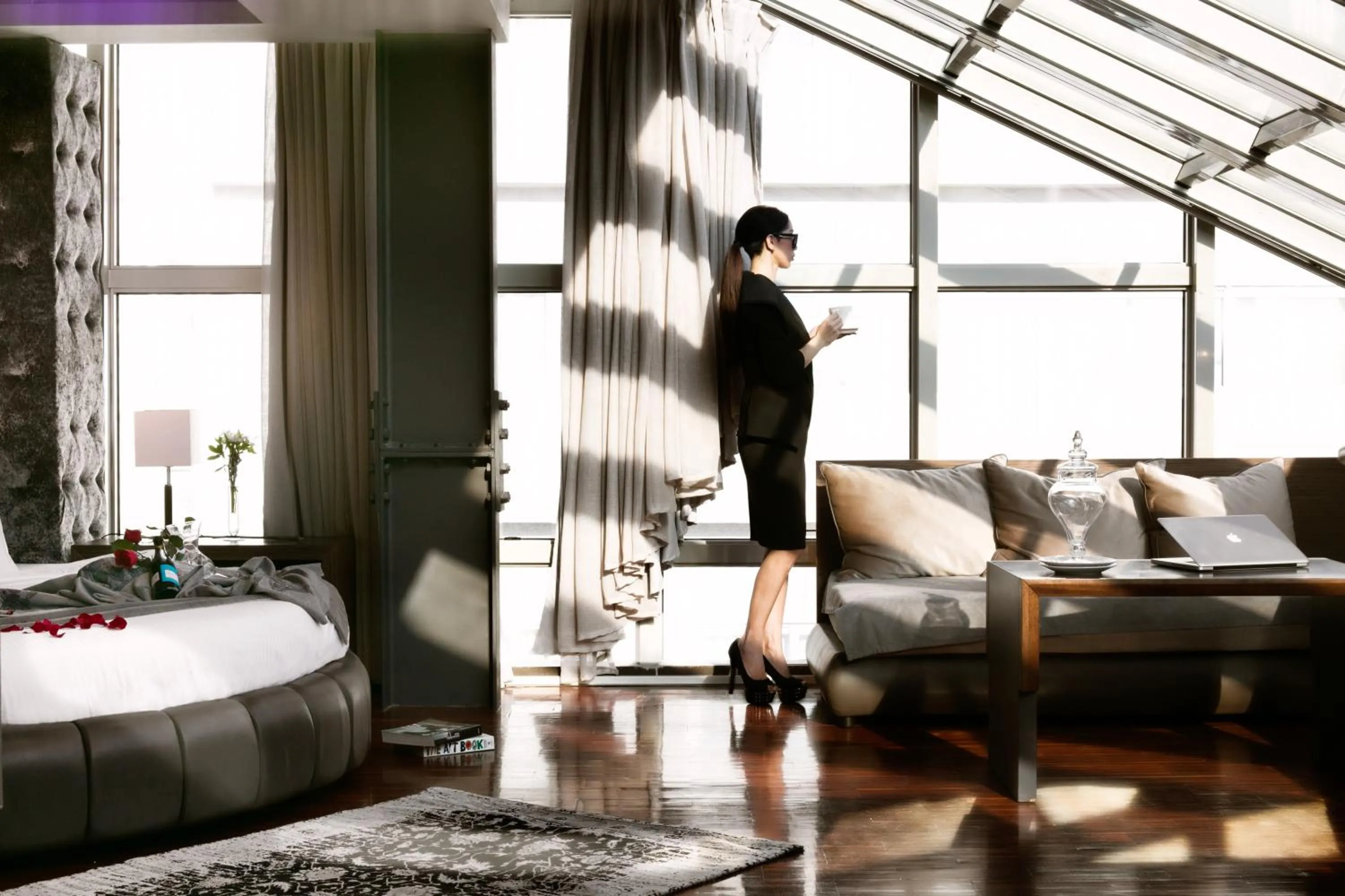 Living room in Diamond Suites, Philian Hotels and Resorts