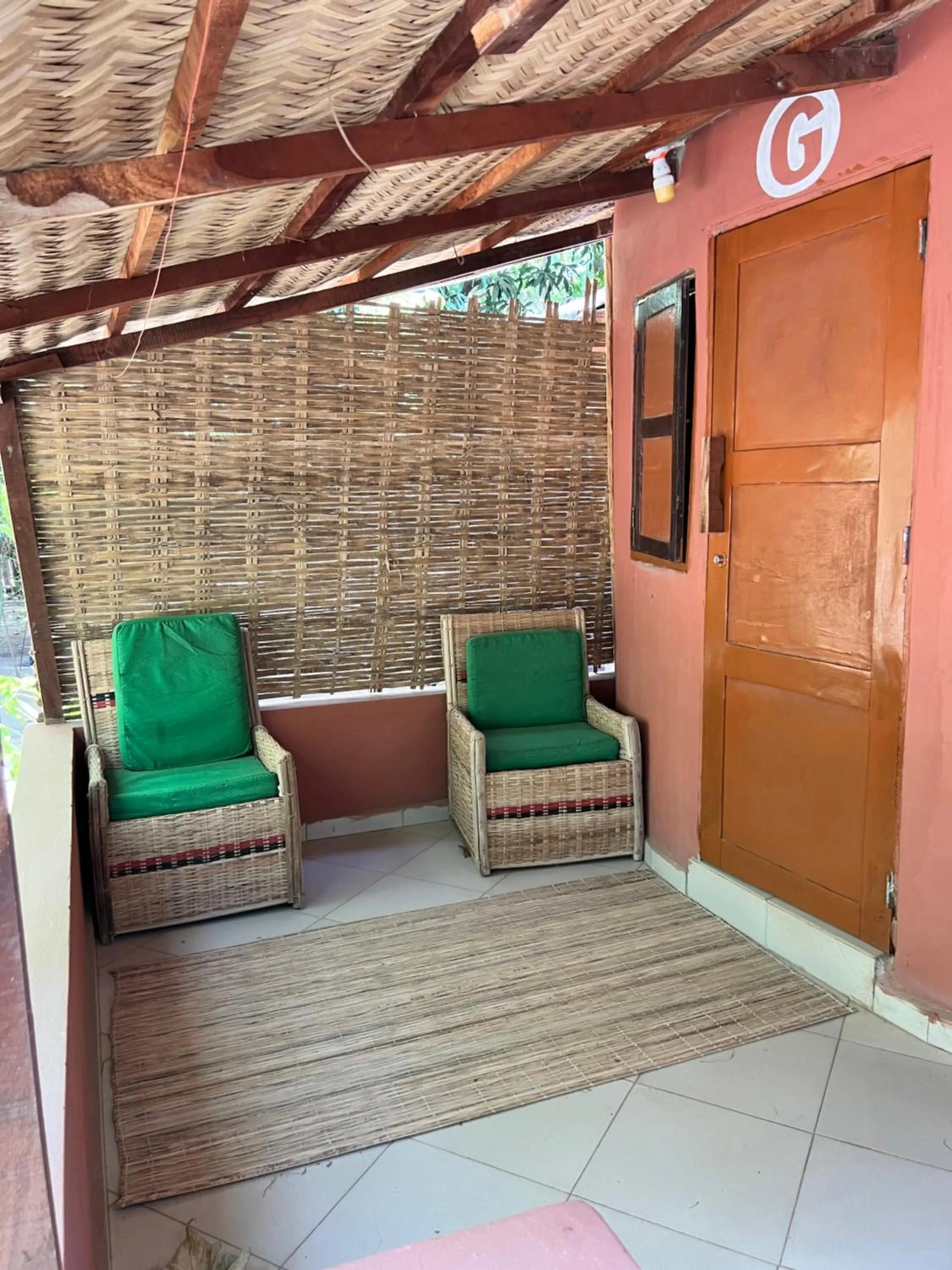 Patio in Nemasu Eco-lodge