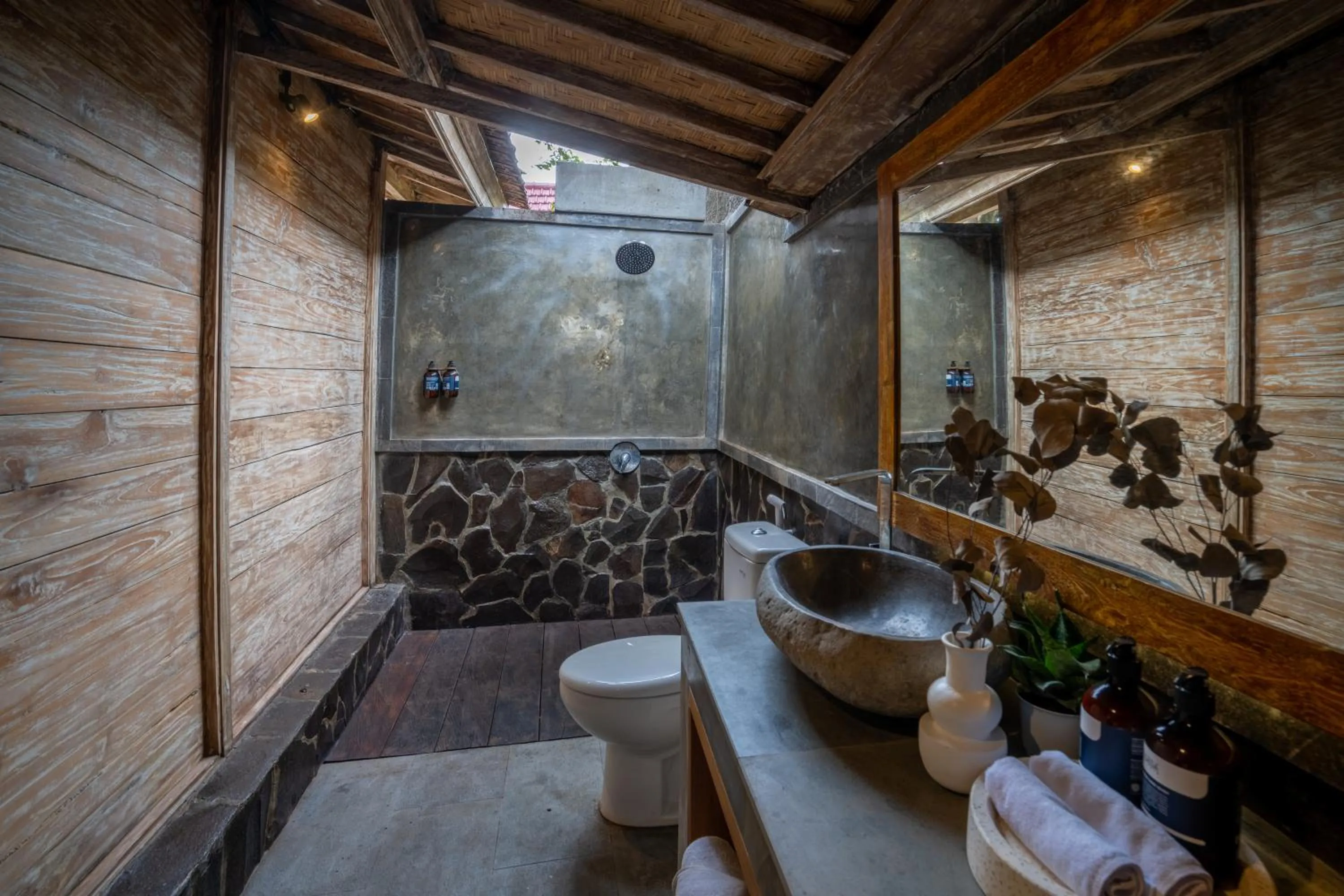Bathroom in Meraki Luxury Villa