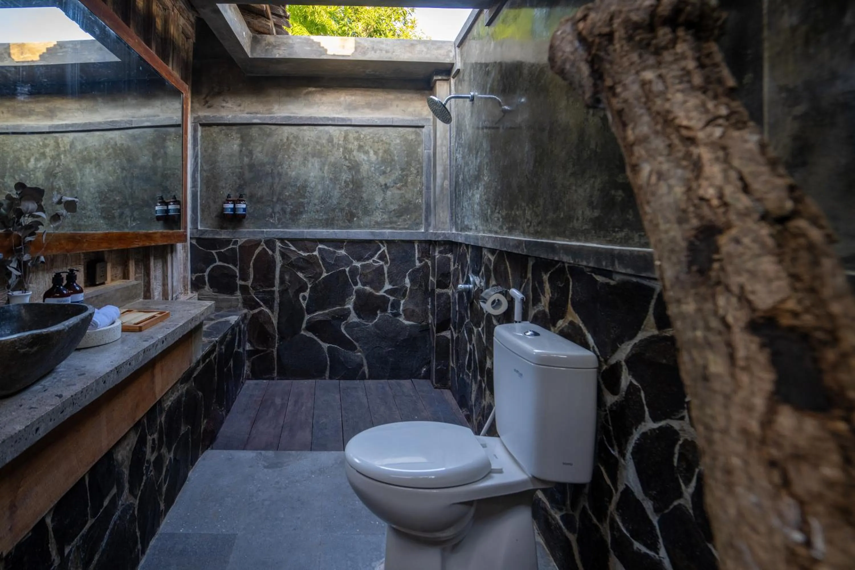 Bathroom in Meraki Luxury Villa