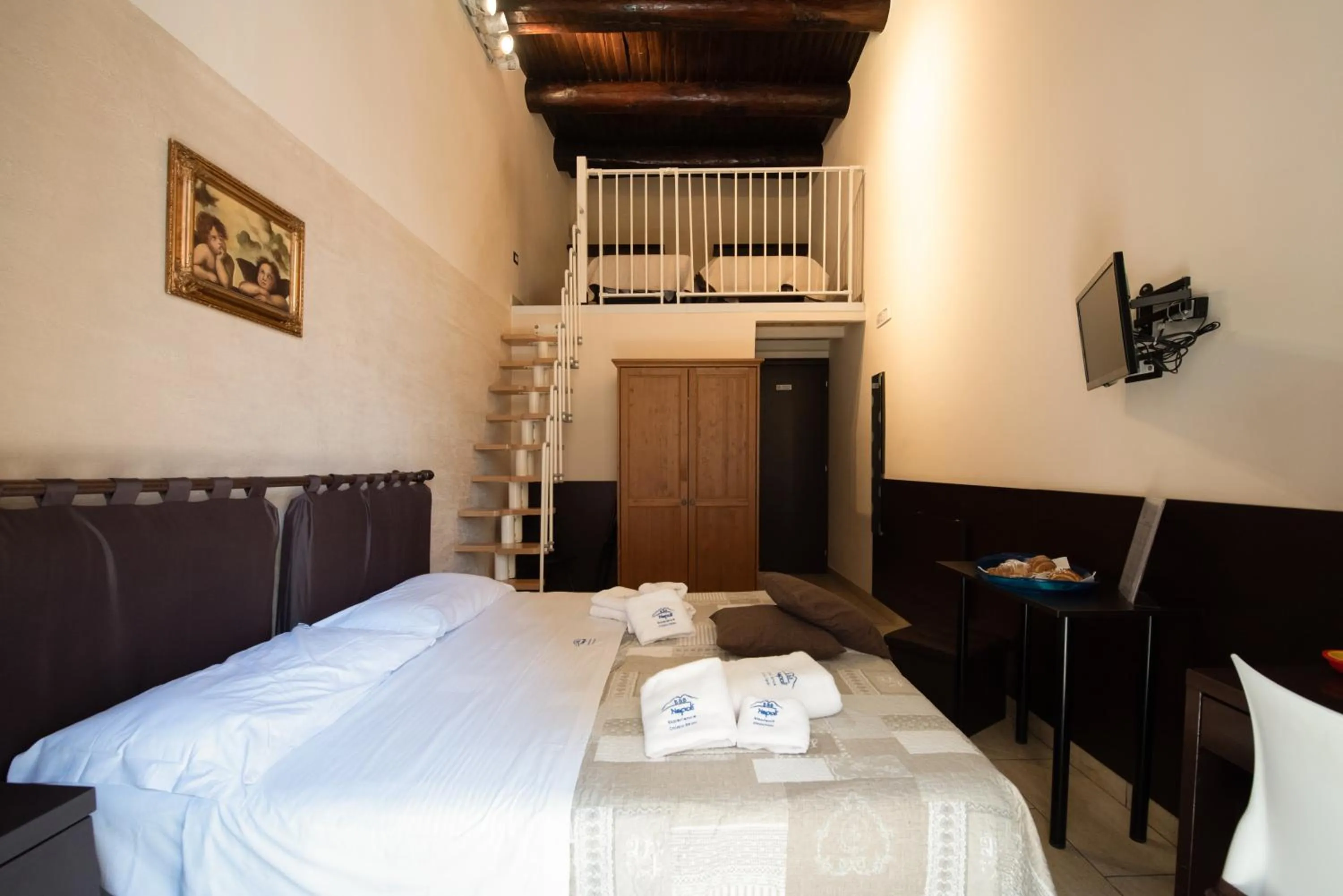 Bed in Napolì Affittacamere