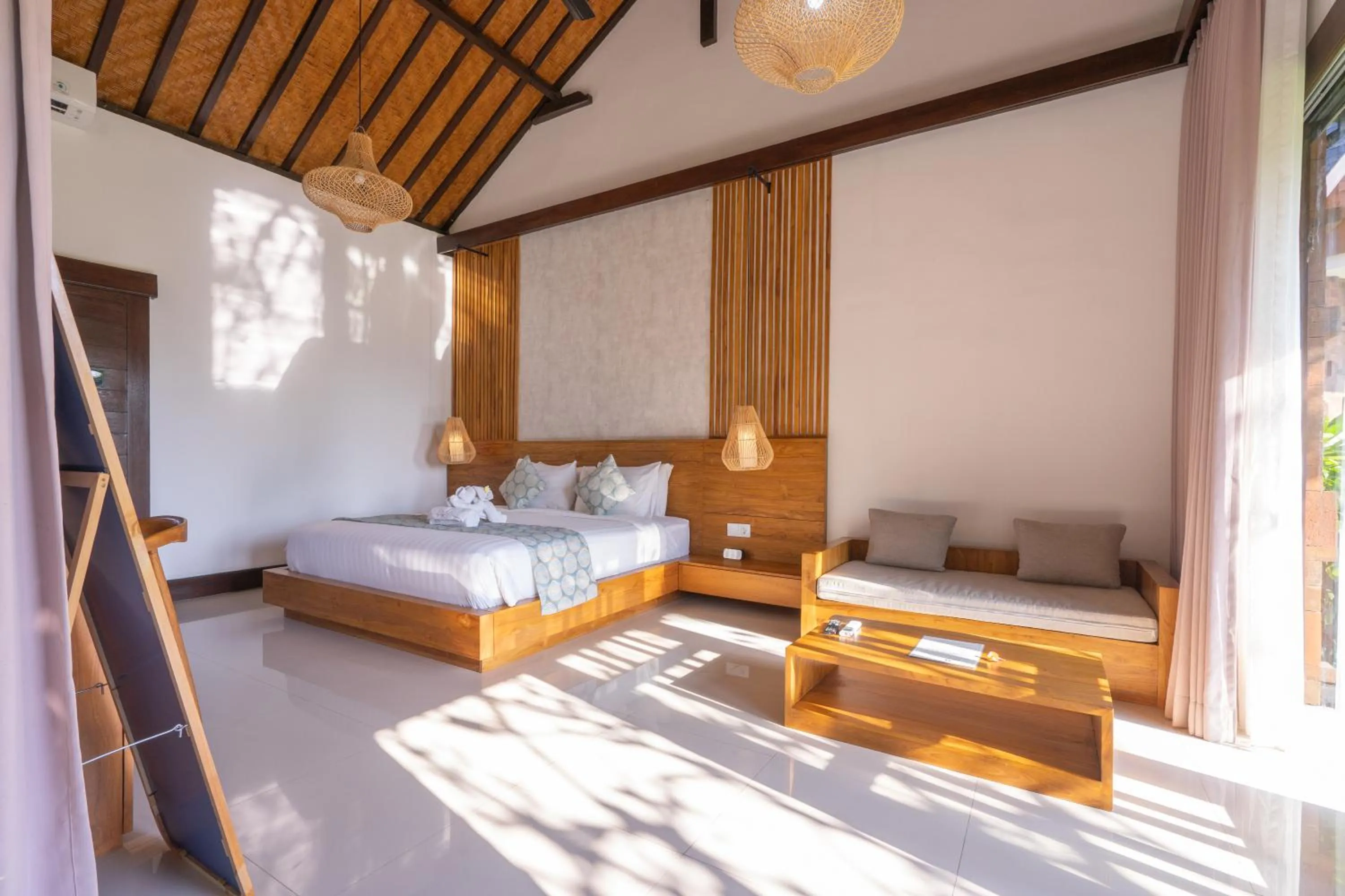 Bed in Cemara Hills Uluwatu, The Reserve - Cottages & Villas