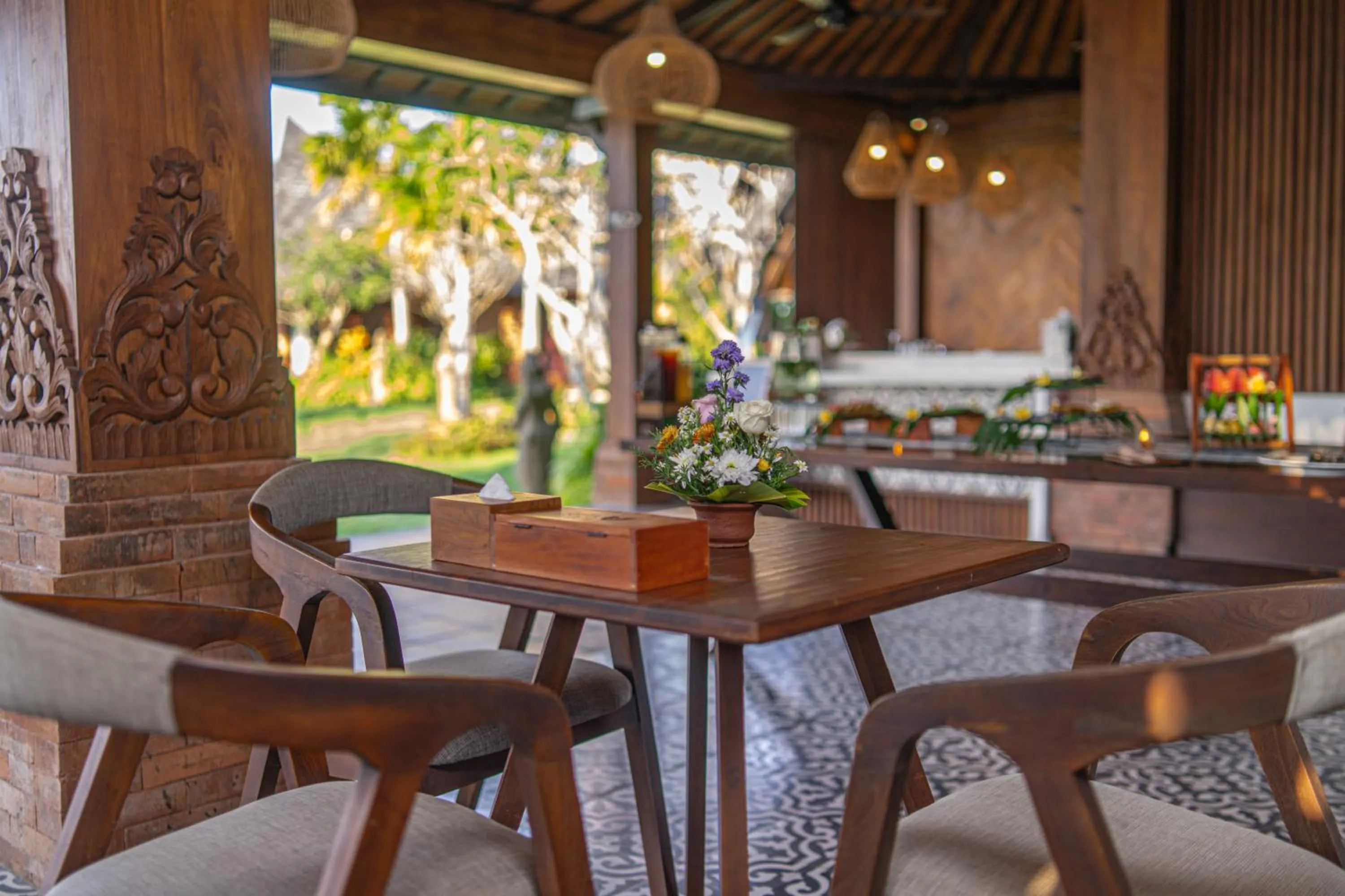 Restaurant/places to eat in Cemara Hills Uluwatu, The Reserve - Cottages & Villas
