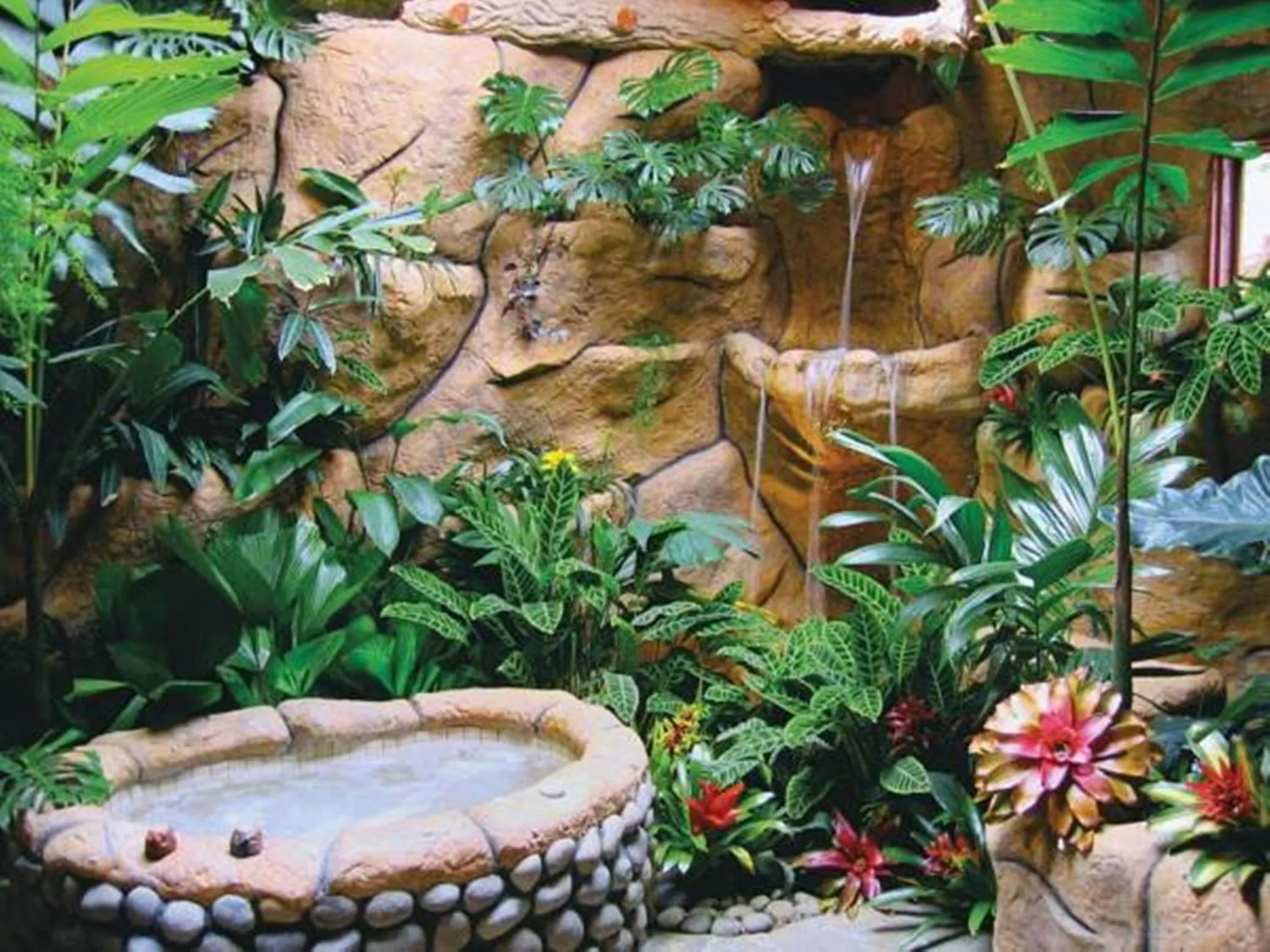 Decorative detail in Peace Lodge