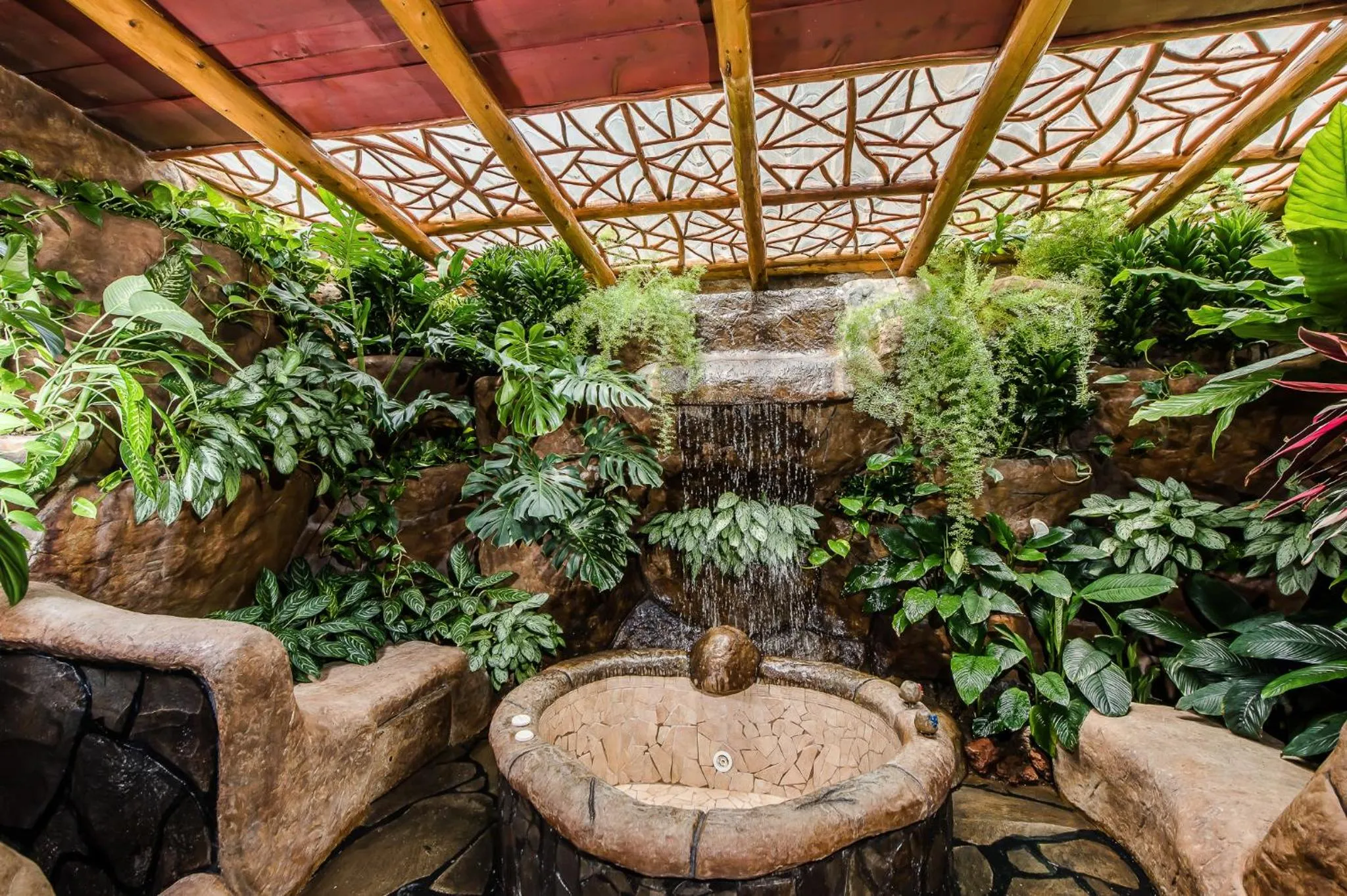 Decorative detail in Peace Lodge