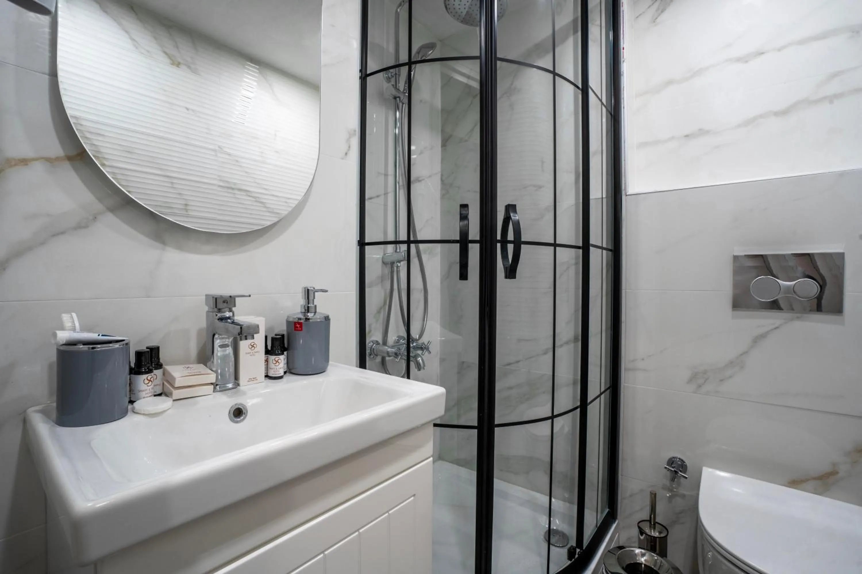 Bathroom in Smart and Simple Hotel Karakoy