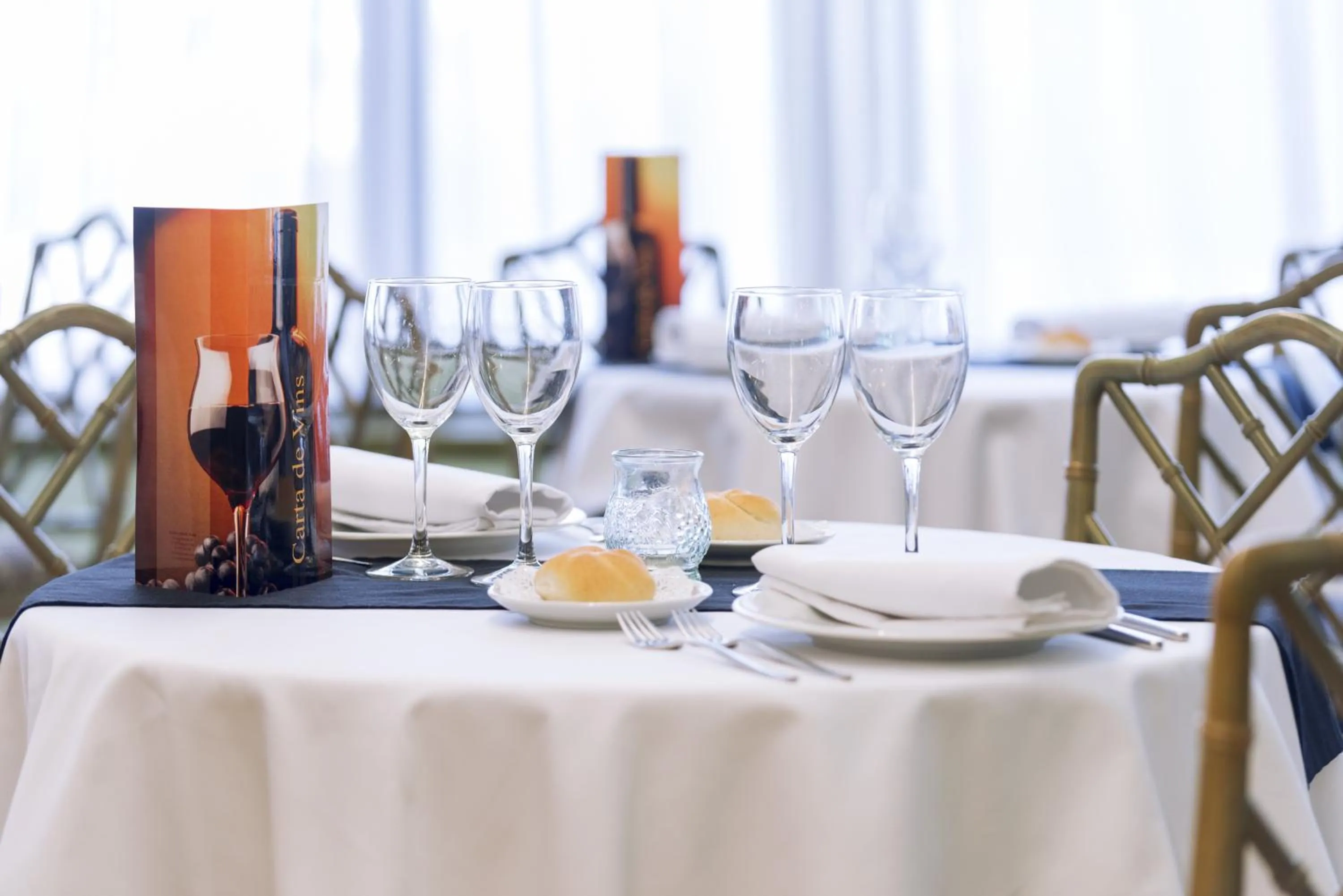 Restaurant/places to eat in Tropic Park