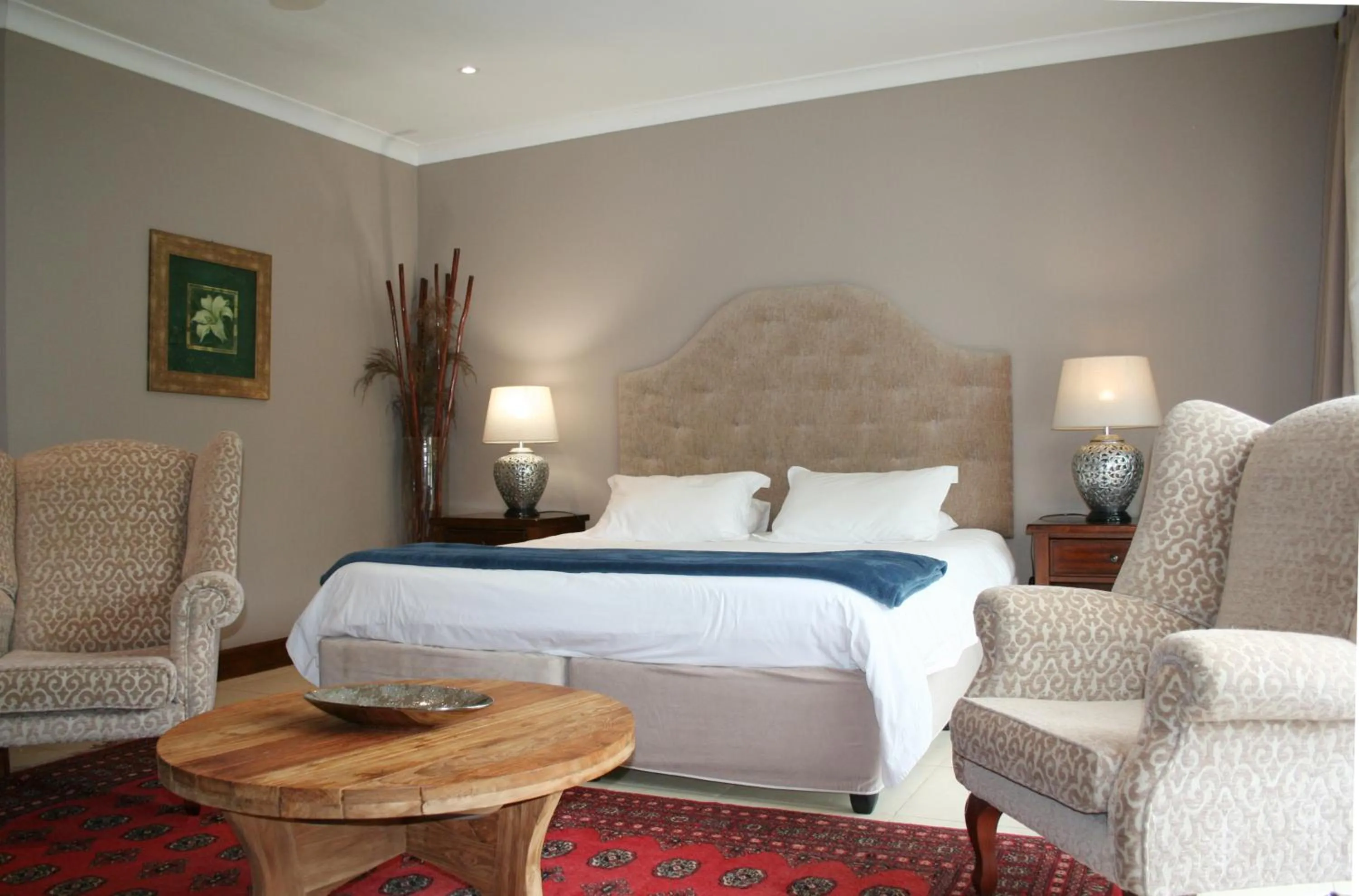 Bedroom, Bed in Edenbrook Country Manor