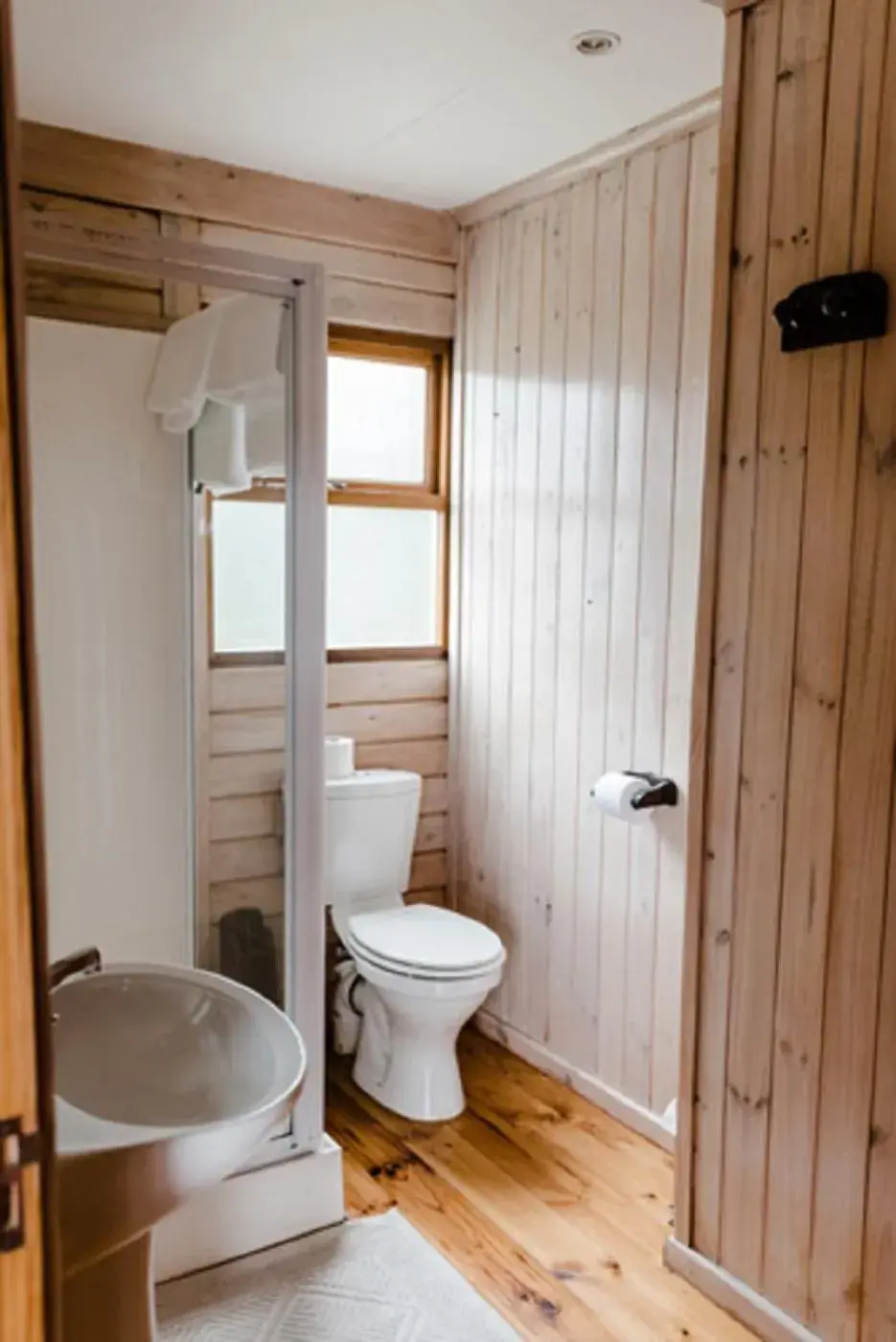 Classic Double Room - single occupancy in Edenbrook Country Manor Classic Double Room - single occupancy in Edenbrook Country Manor