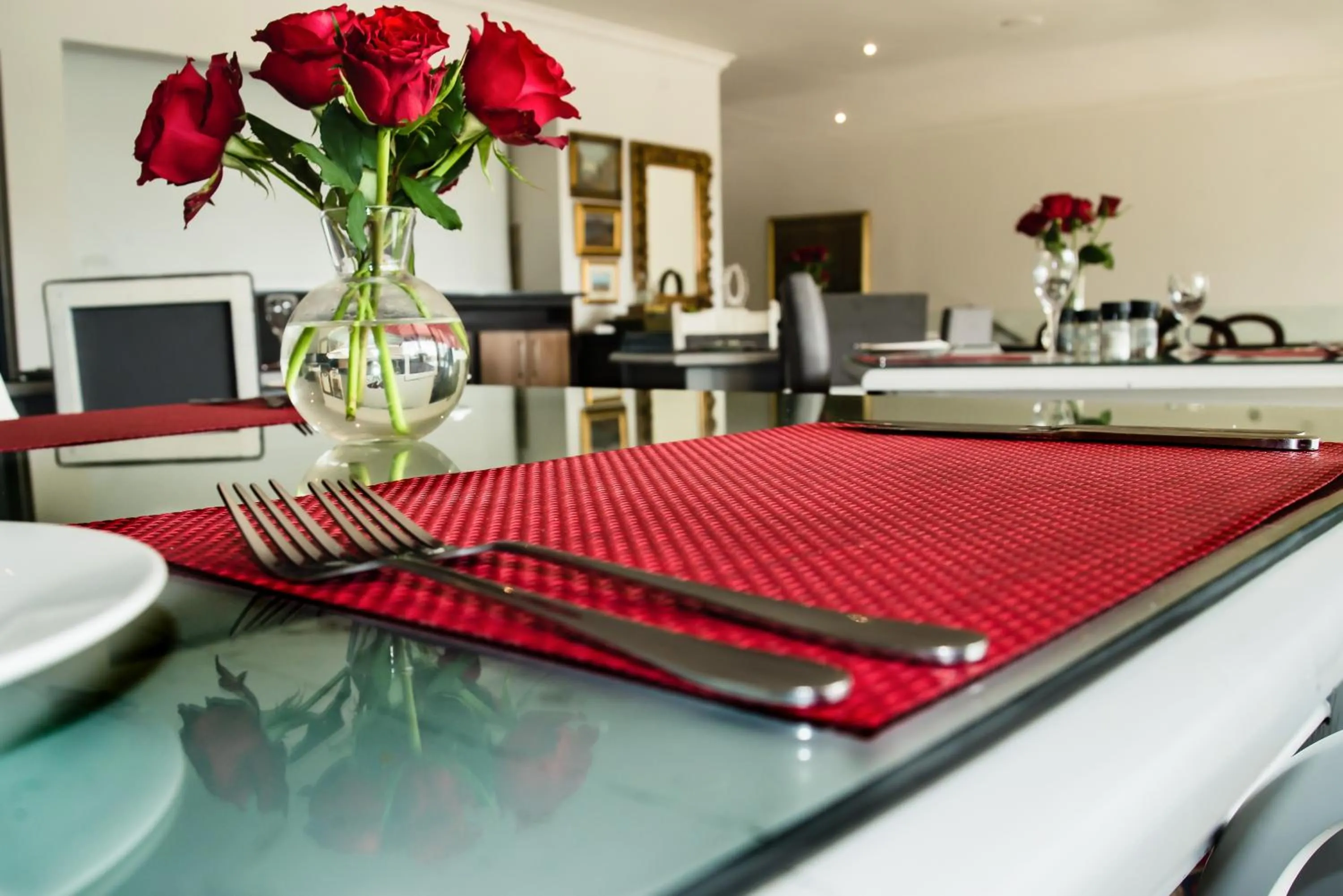 Restaurant/places to eat in Gardenia Boutique Hotel