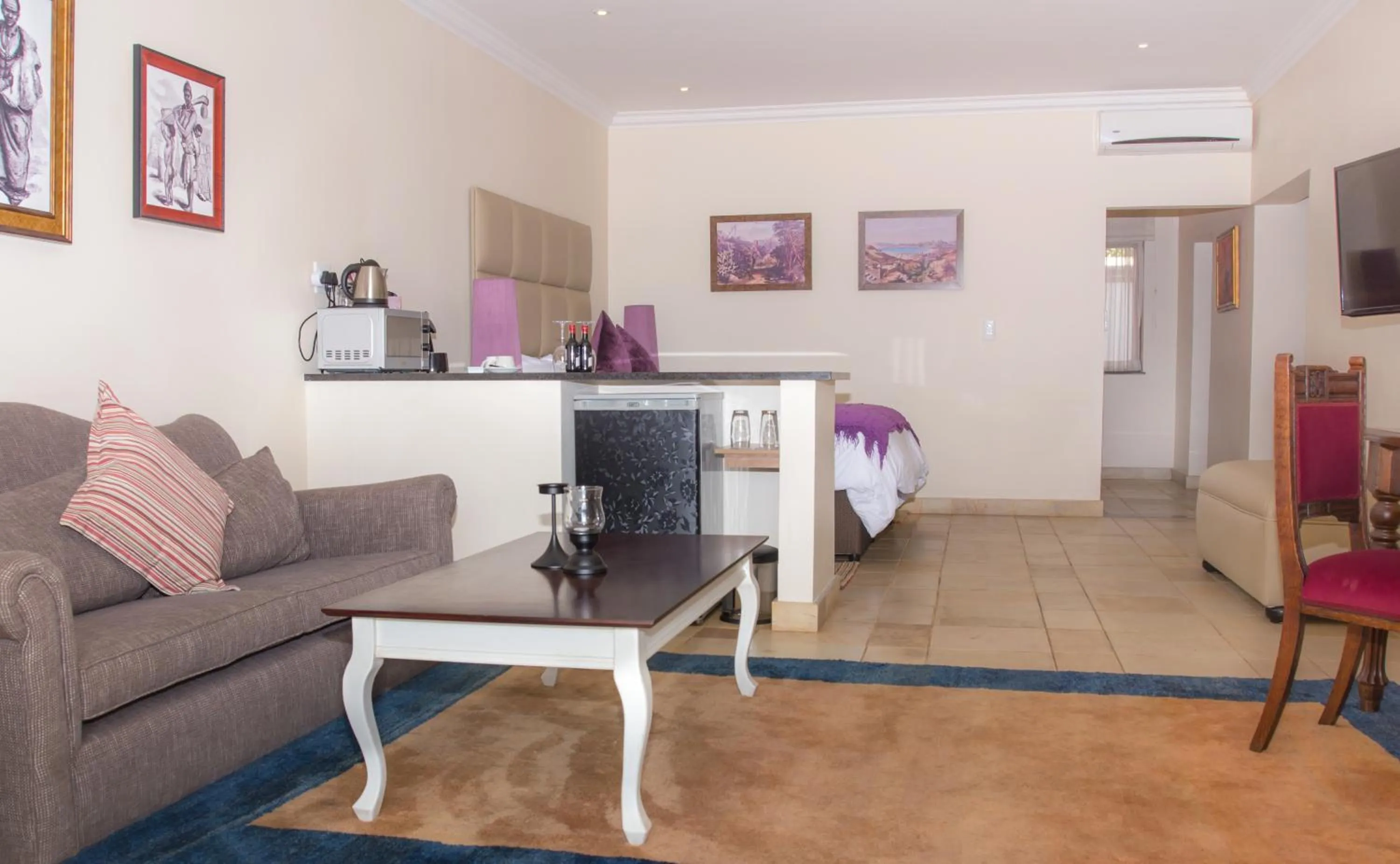 Seating area in Gardenia Boutique Hotel