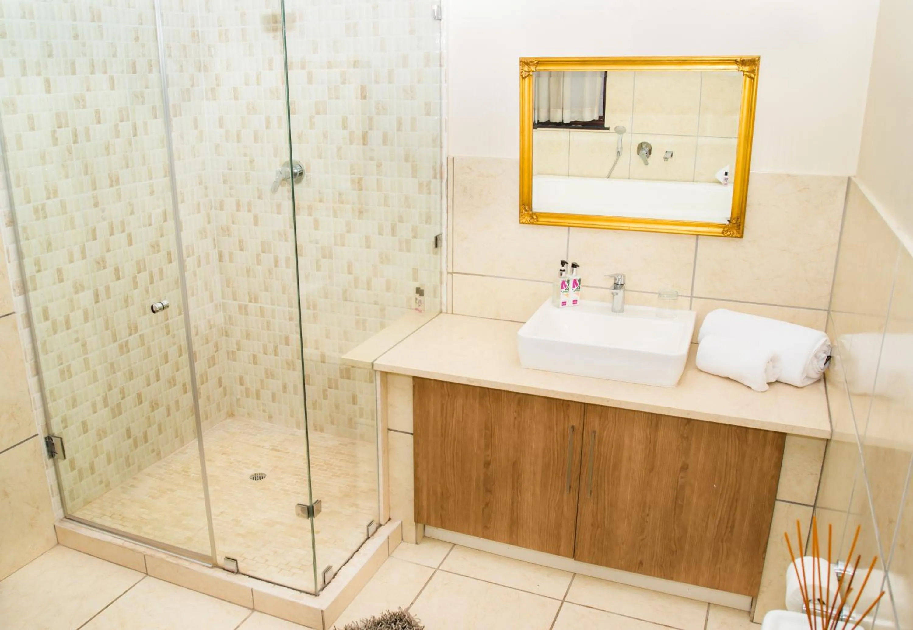 Bathroom in Gardenia Boutique Hotel