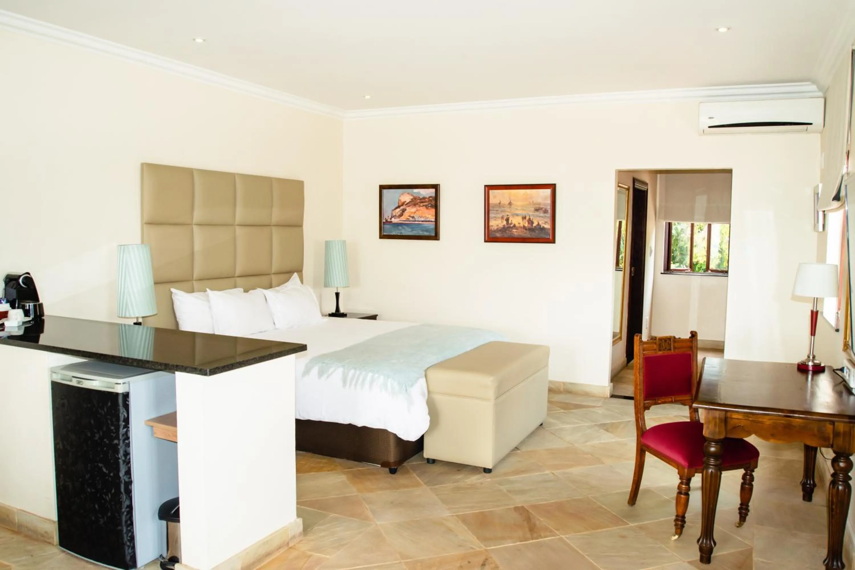 Photo of the whole room, Bed in Gardenia Boutique Hotel