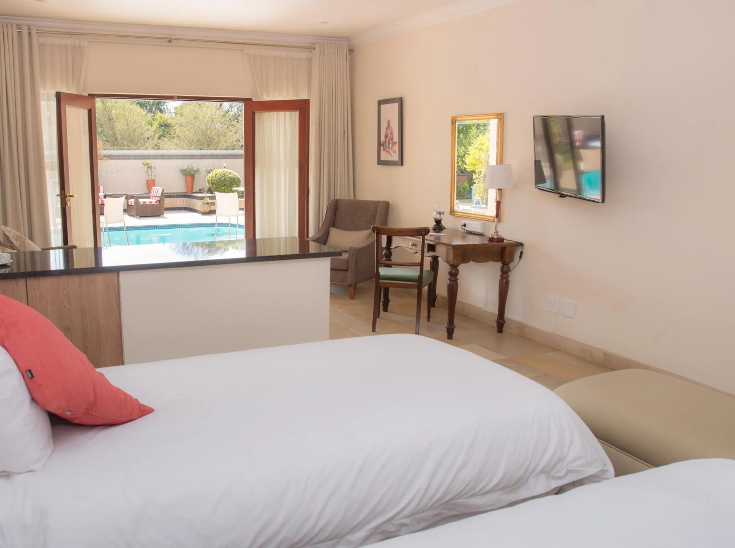 Photo of the whole room, Bed in Gardenia Boutique Hotel