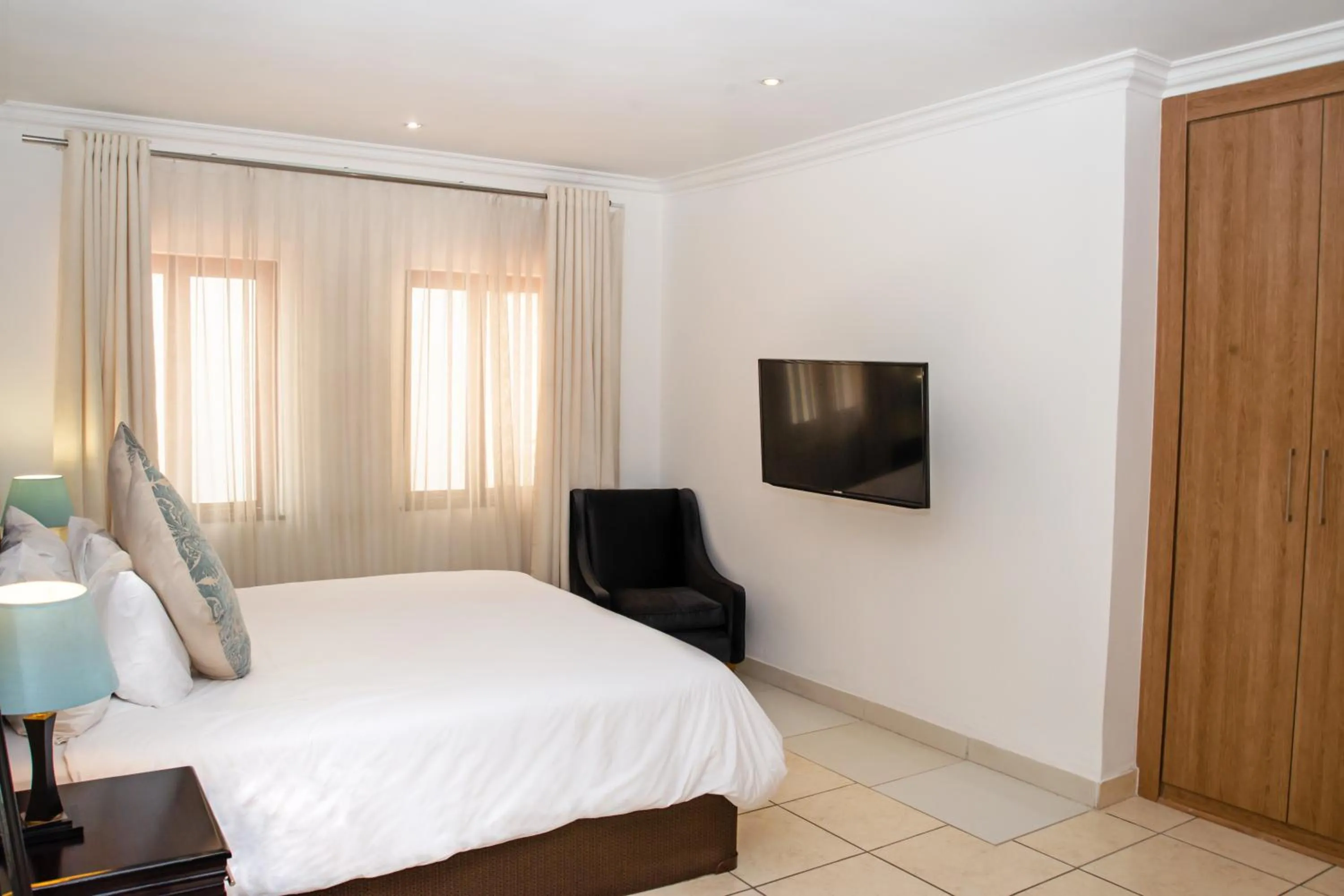 Photo of the whole room, Bed in Gardenia Boutique Hotel