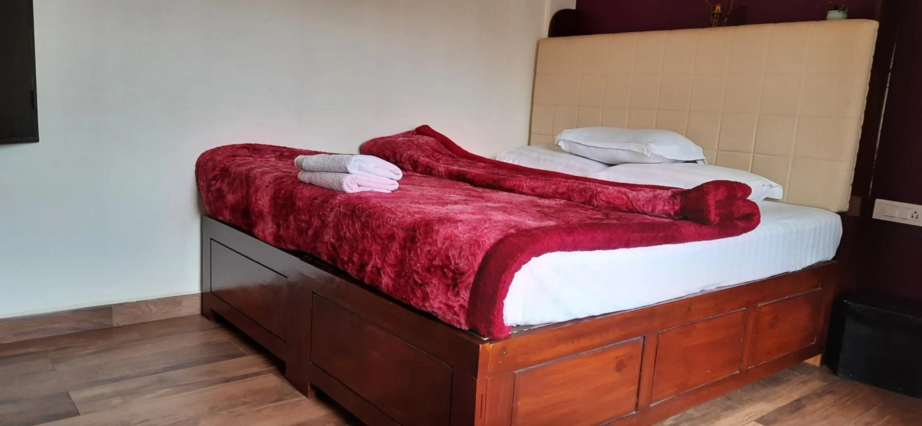 Bedroom, Bed in A La Maison