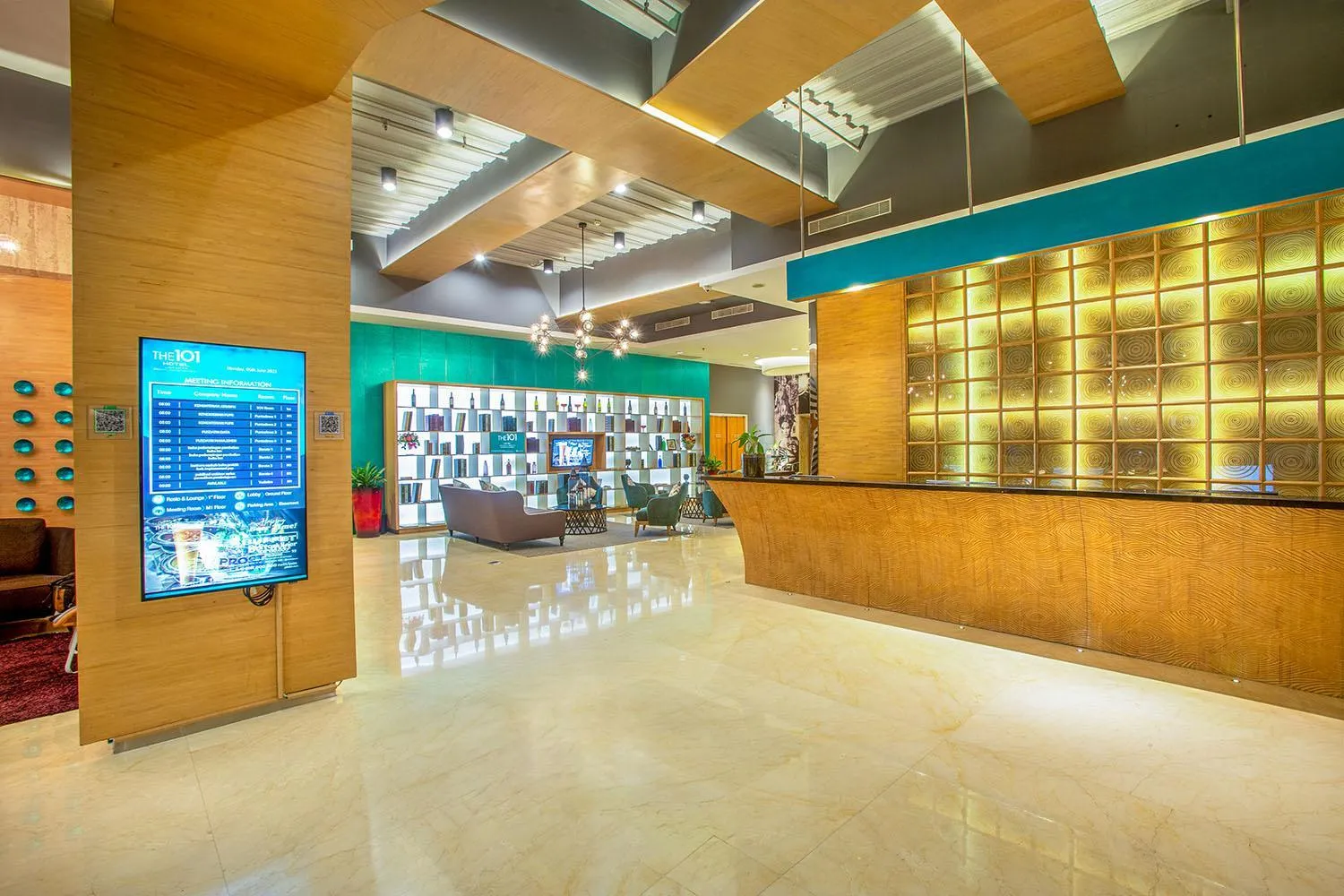 Lobby or reception in THE 1O1 Jakarta Sedayu Darmawangsa