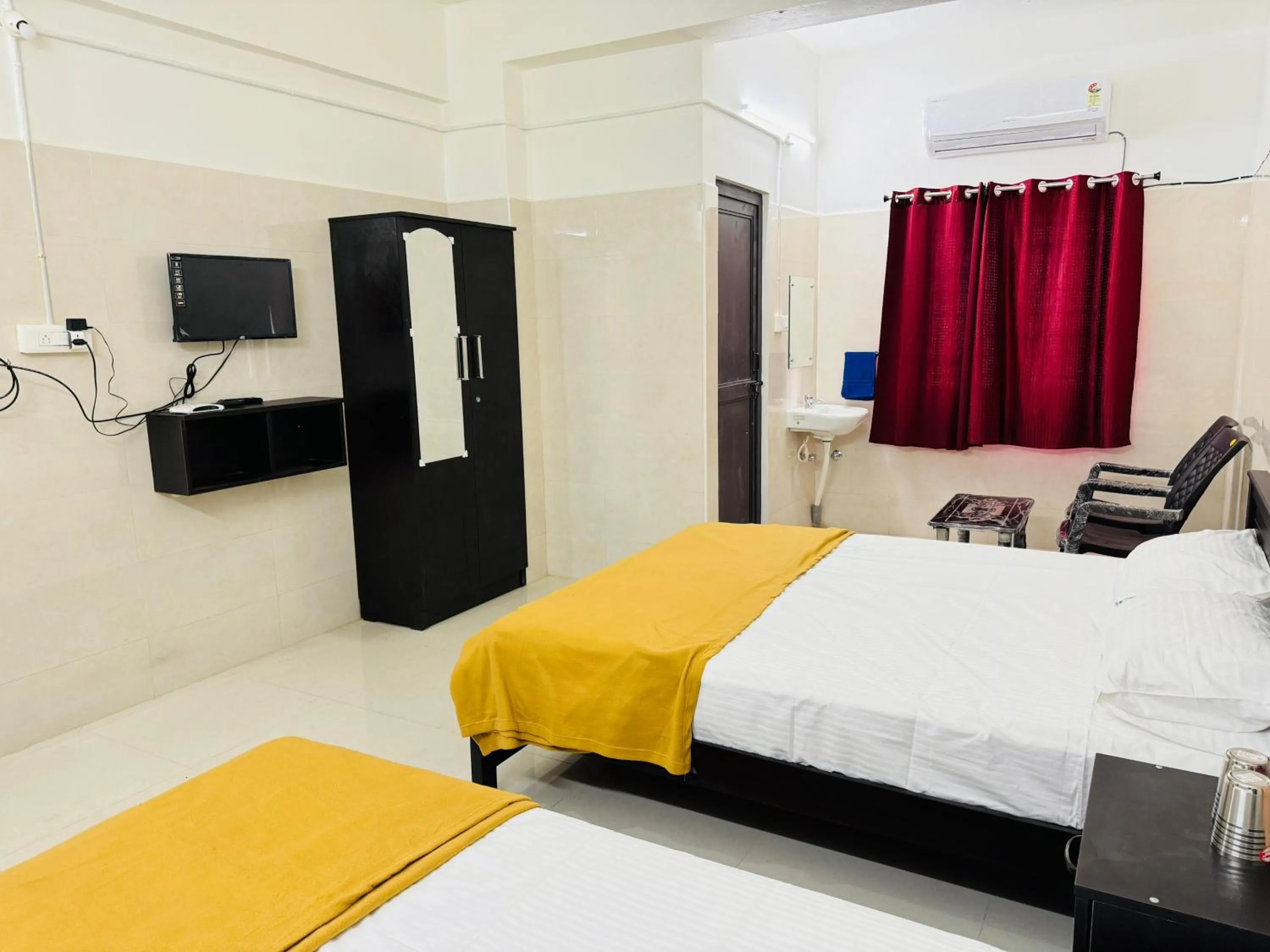 Bedroom, Bed in MSResidency