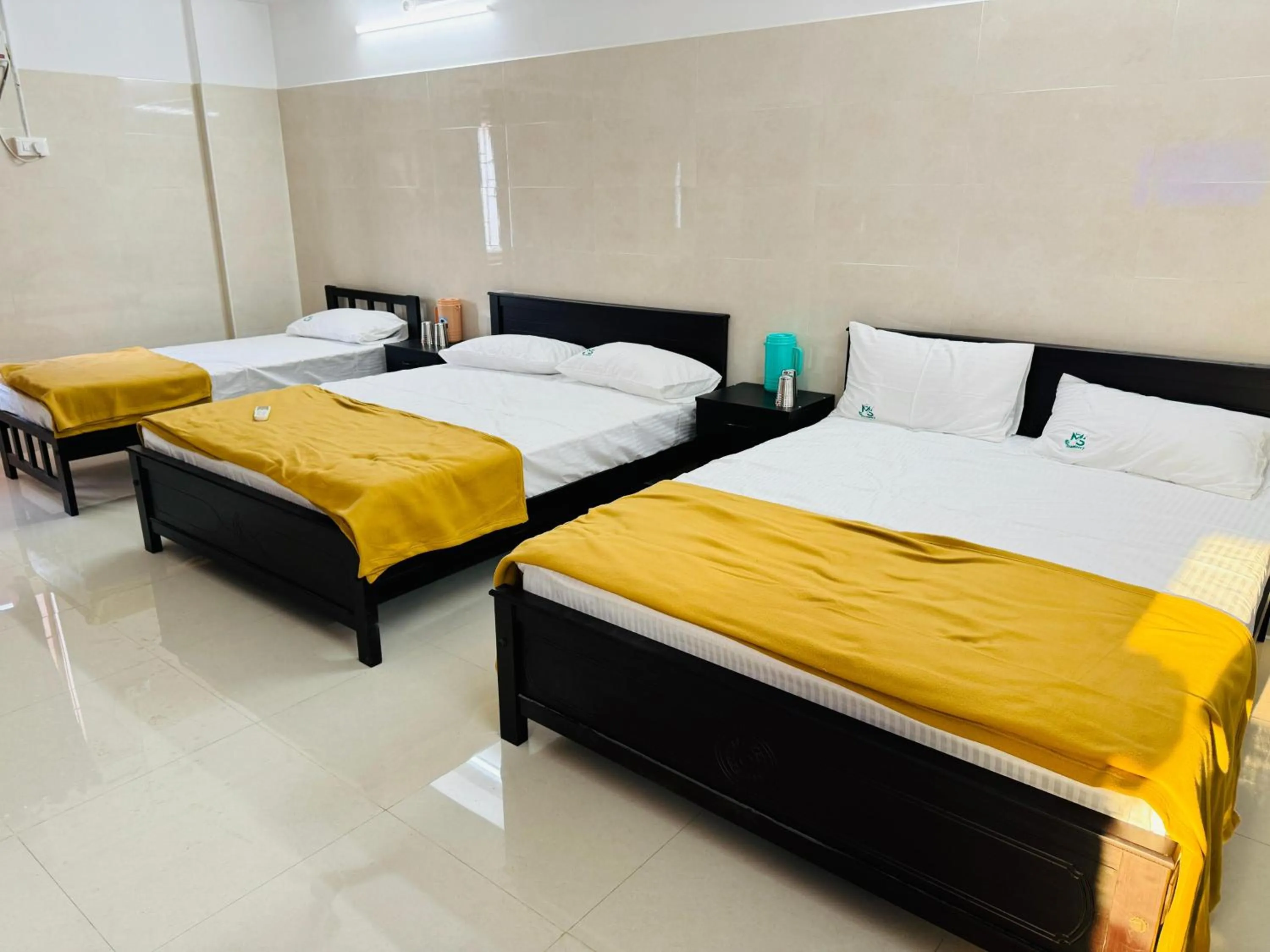 Photo of the whole room, Bed in MSResidency