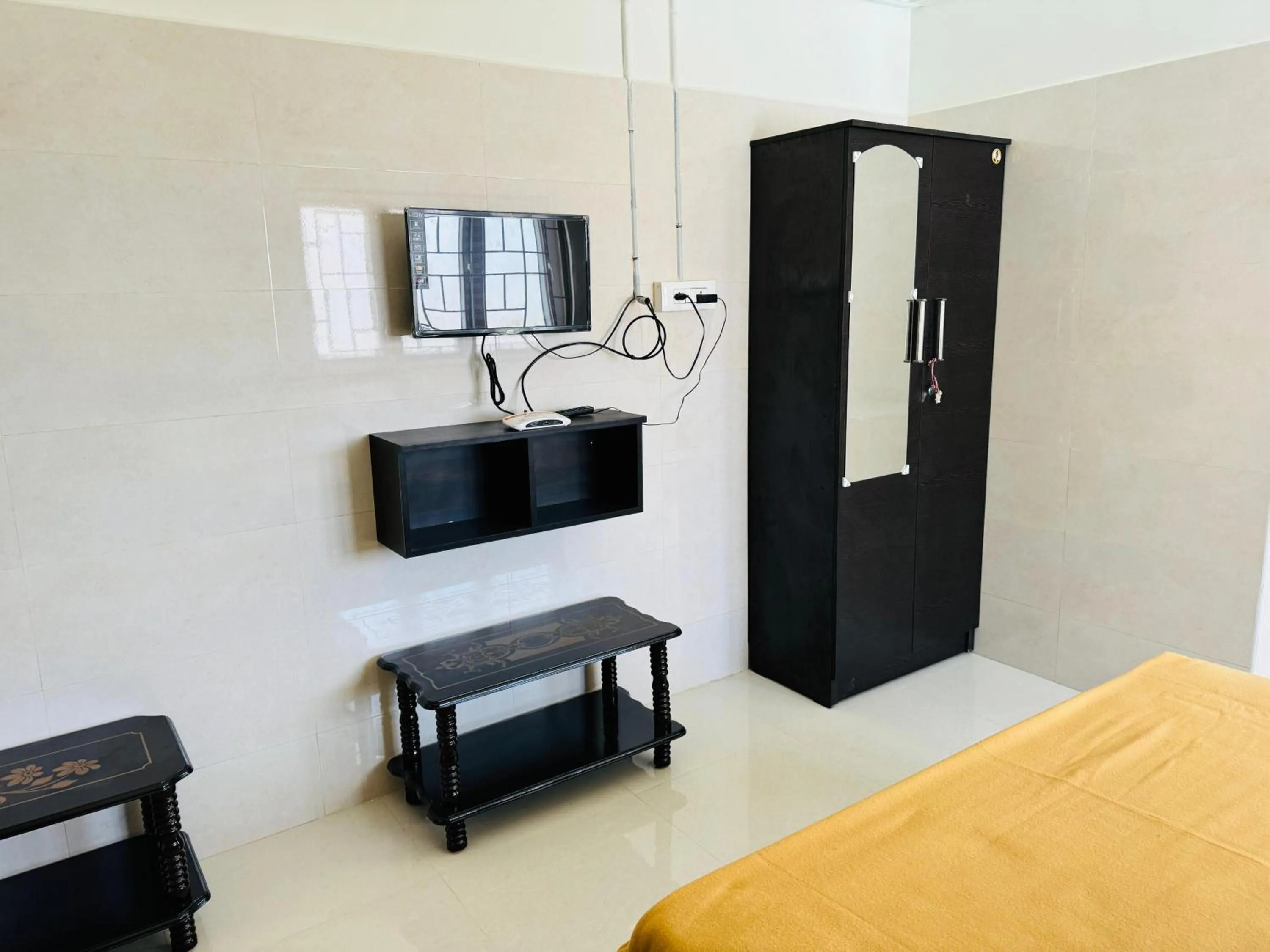 TV and multimedia, Bed in MSResidency