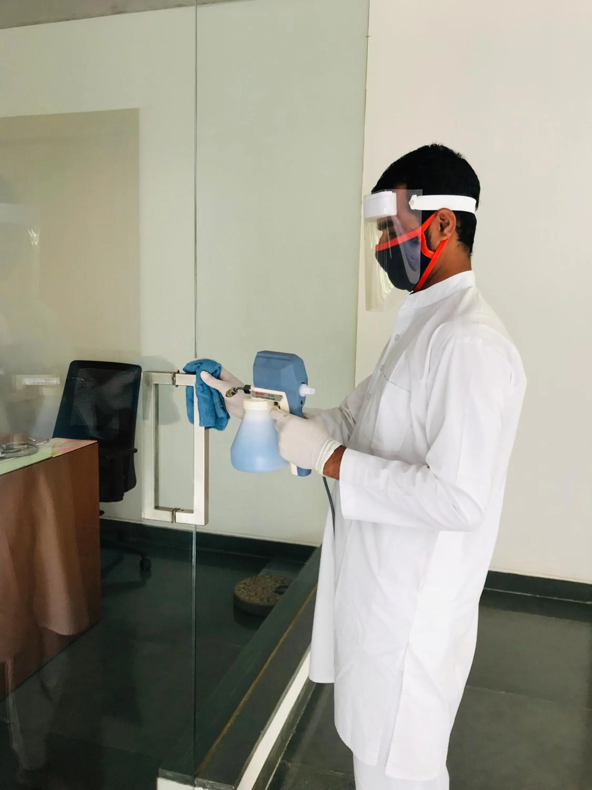 Property building in Shreyas Retreat