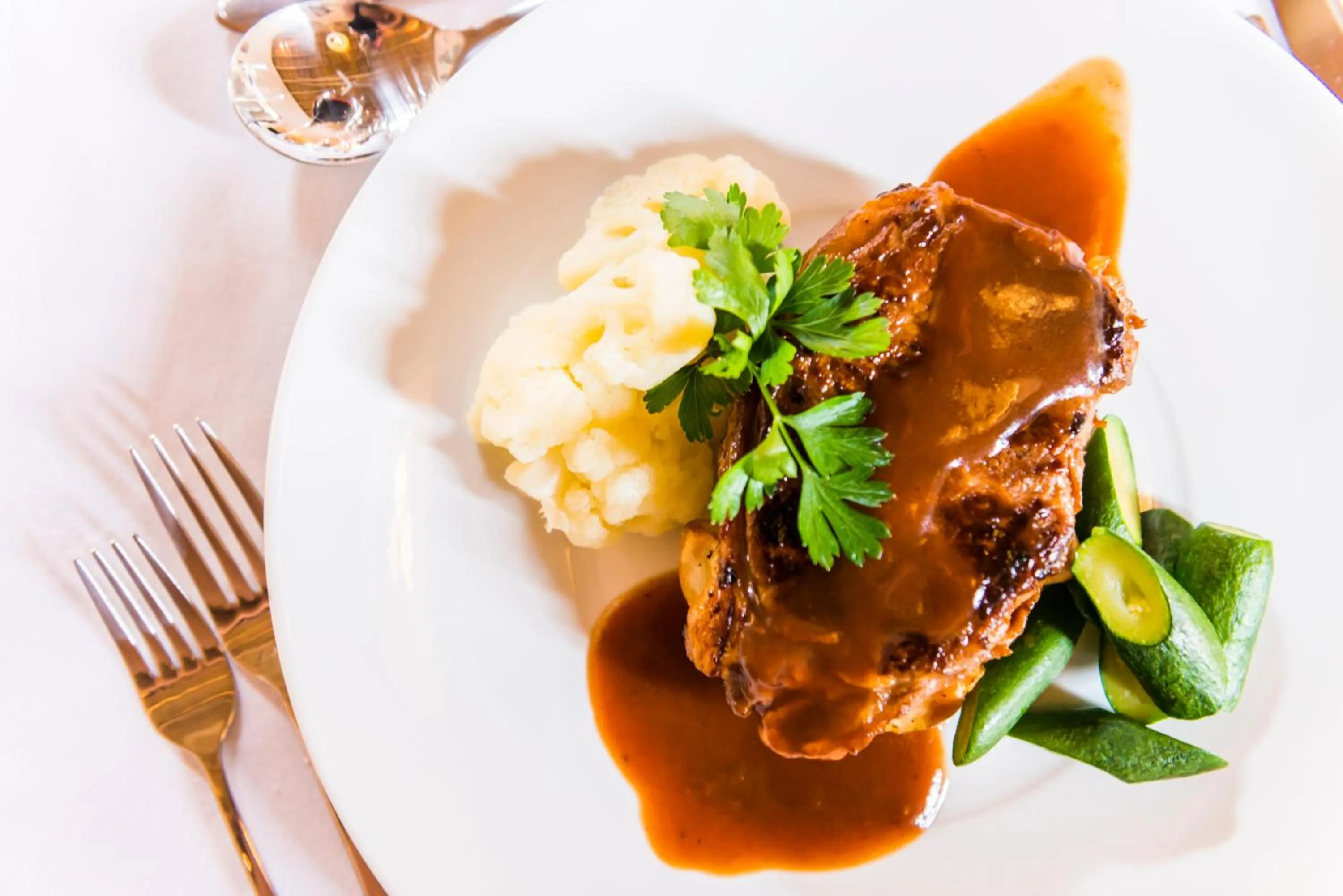 Restaurant/places to eat in AM Lodge - Hoedspruit