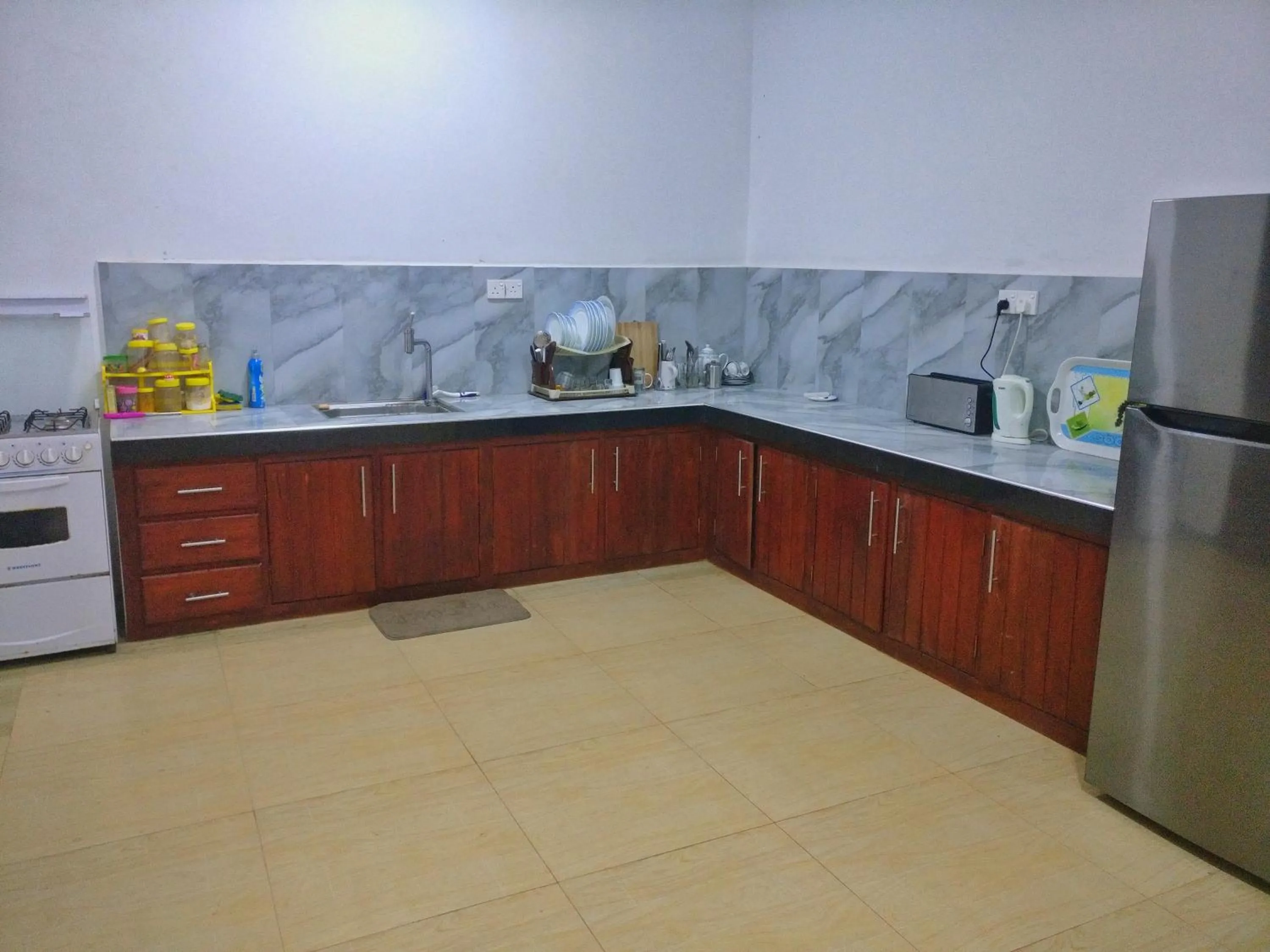 Kitchen or kitchenette in Villa Happy Home