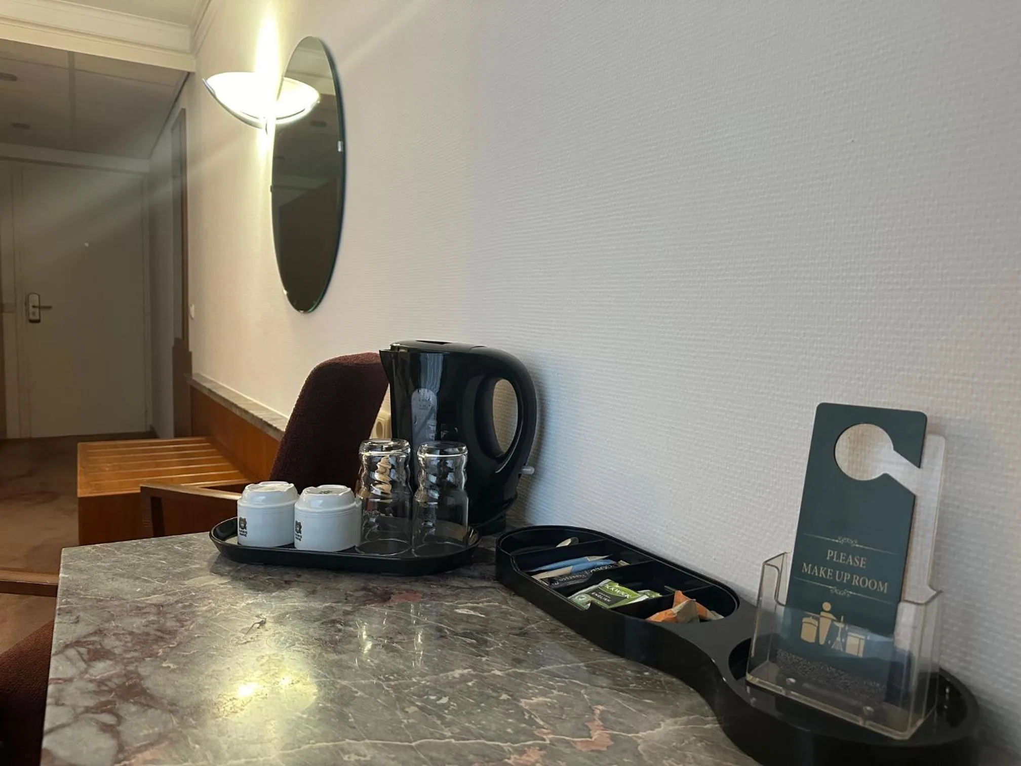 Coffee/tea facilities in Hotel De Hertog