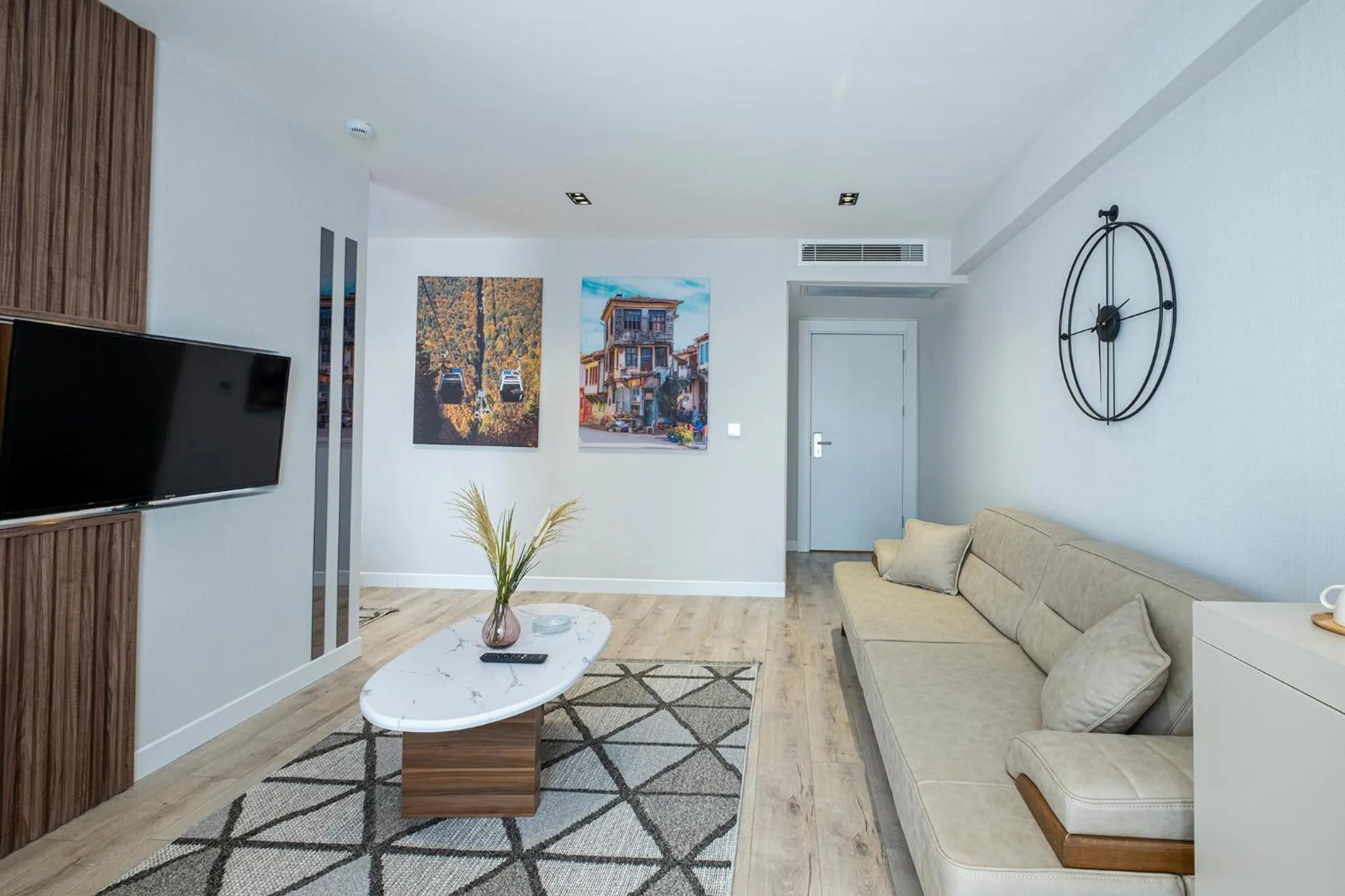 Living room in Euphrates Hotel Bursa