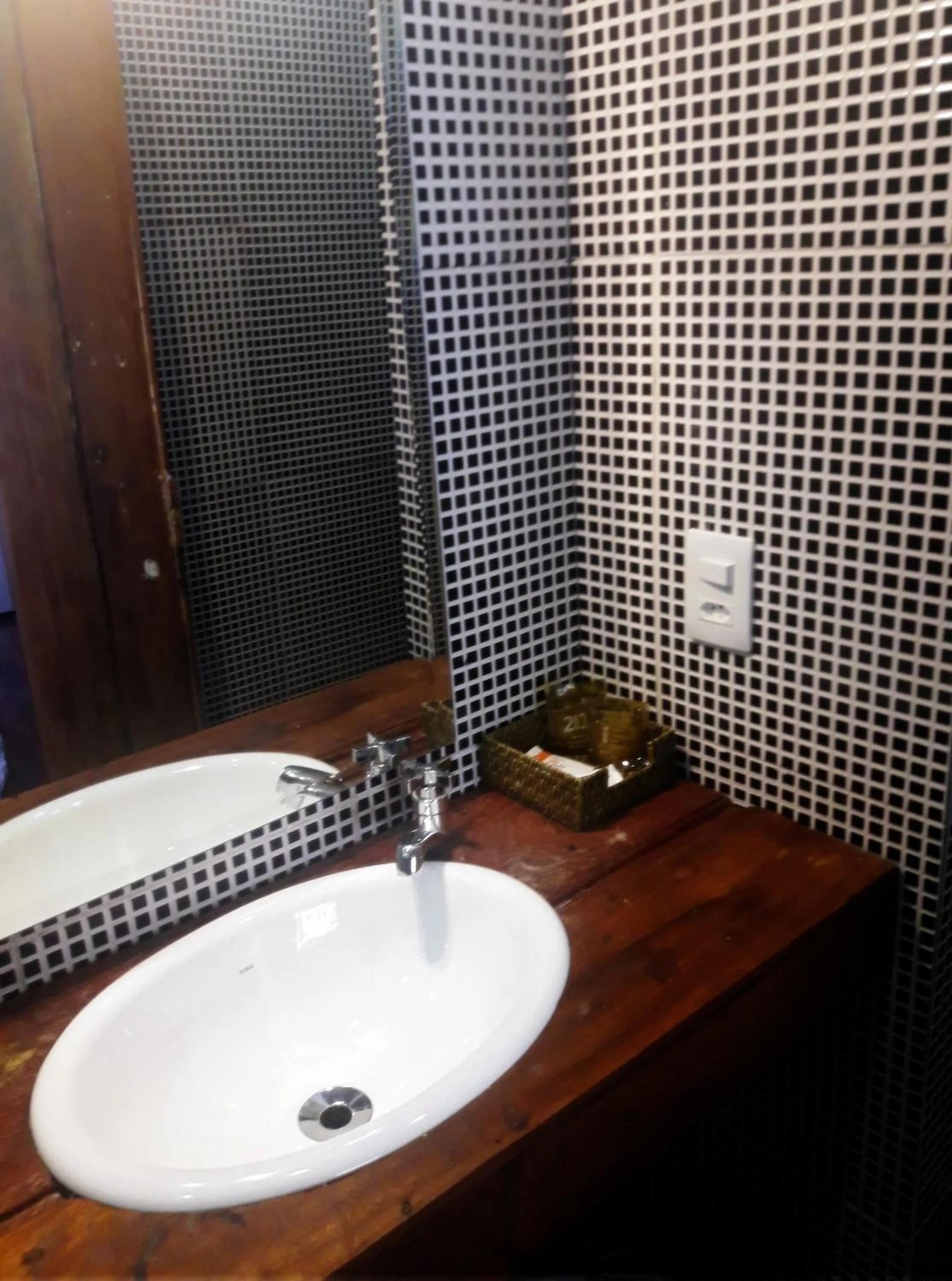 Photo of the whole room in Studio do Carmo Galeria de Artes e Pousada