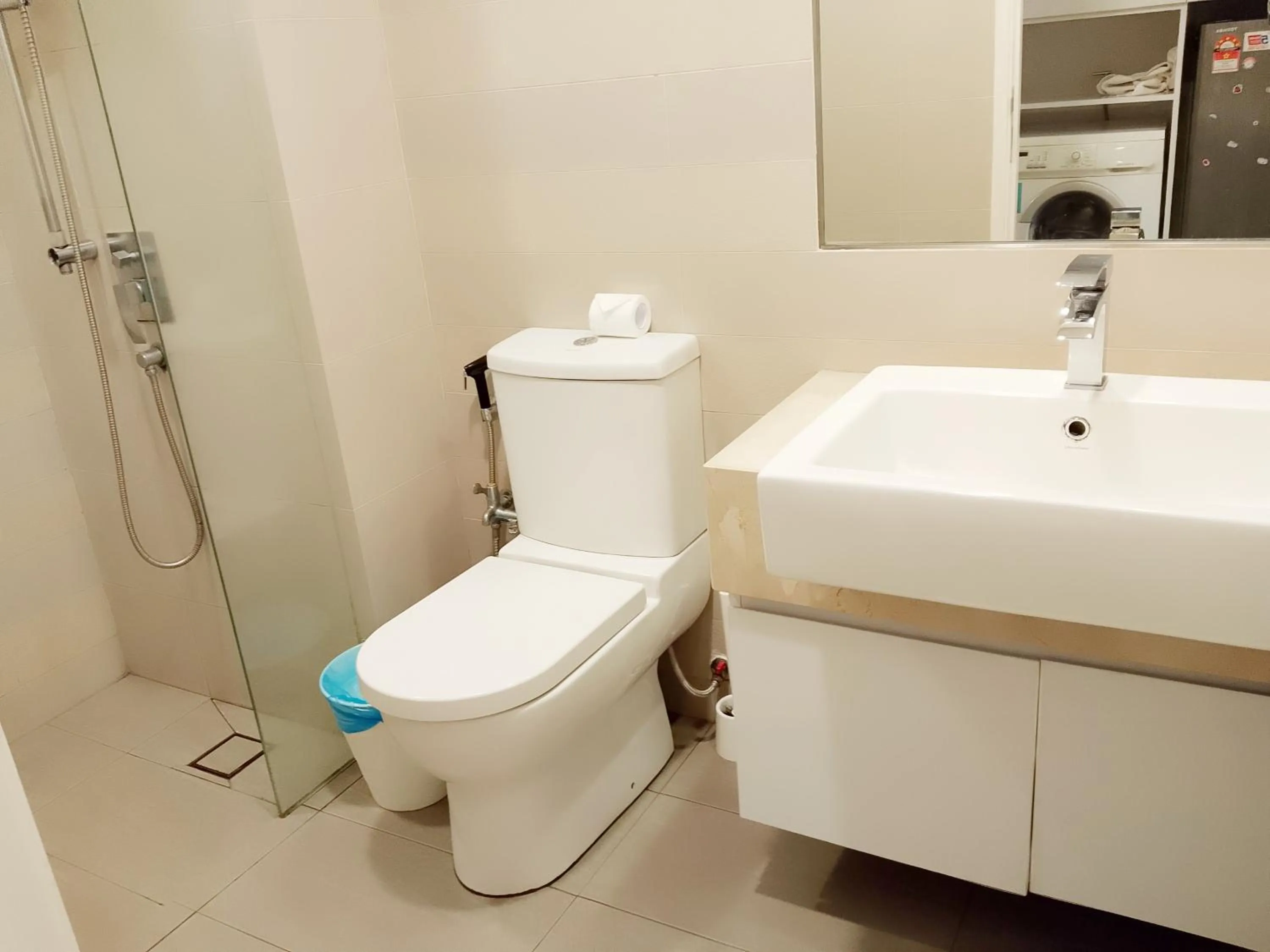 Shower in Sky Manor One Bukit Ceylon KLCC