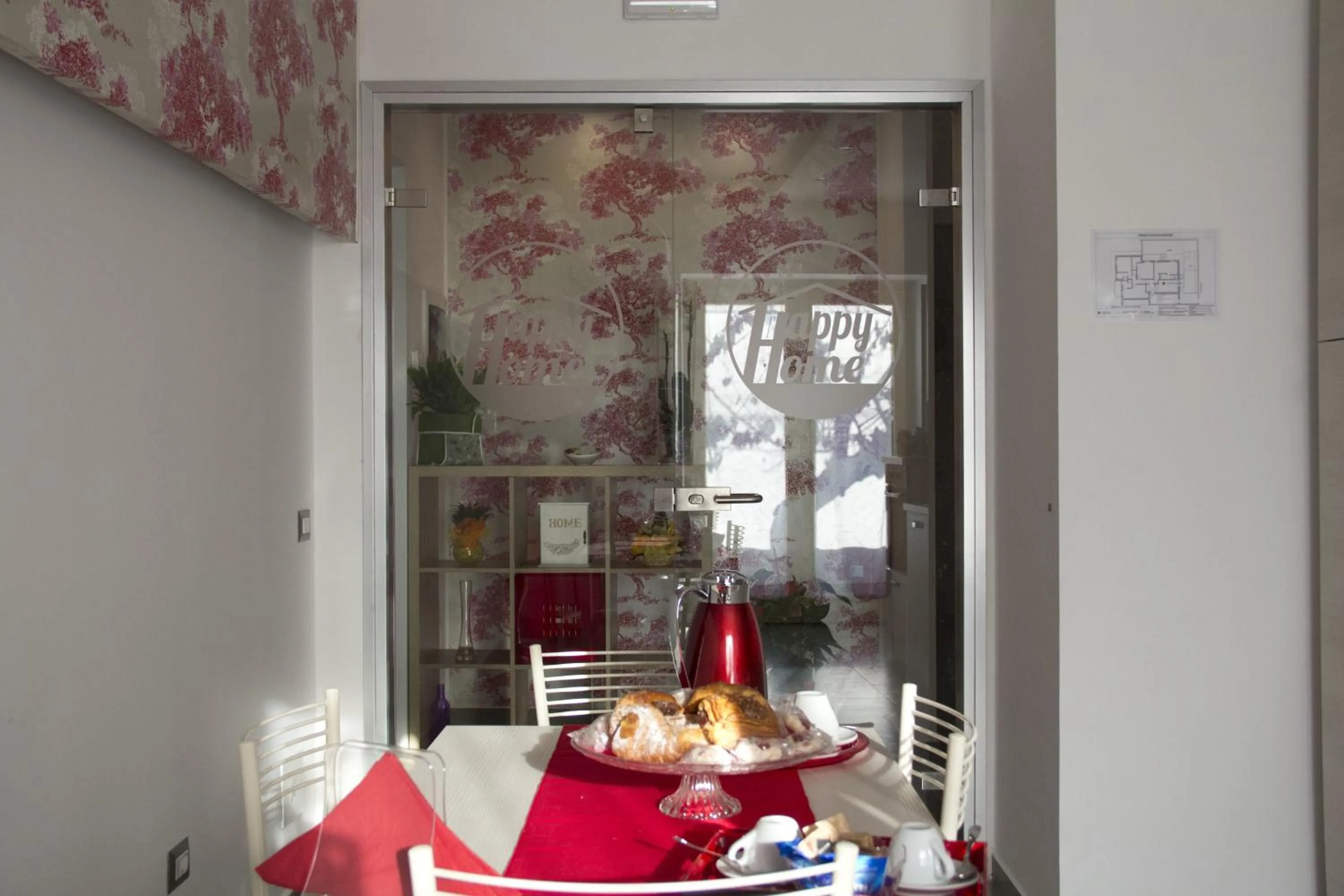 Communal lounge/ TV room in Happy Home